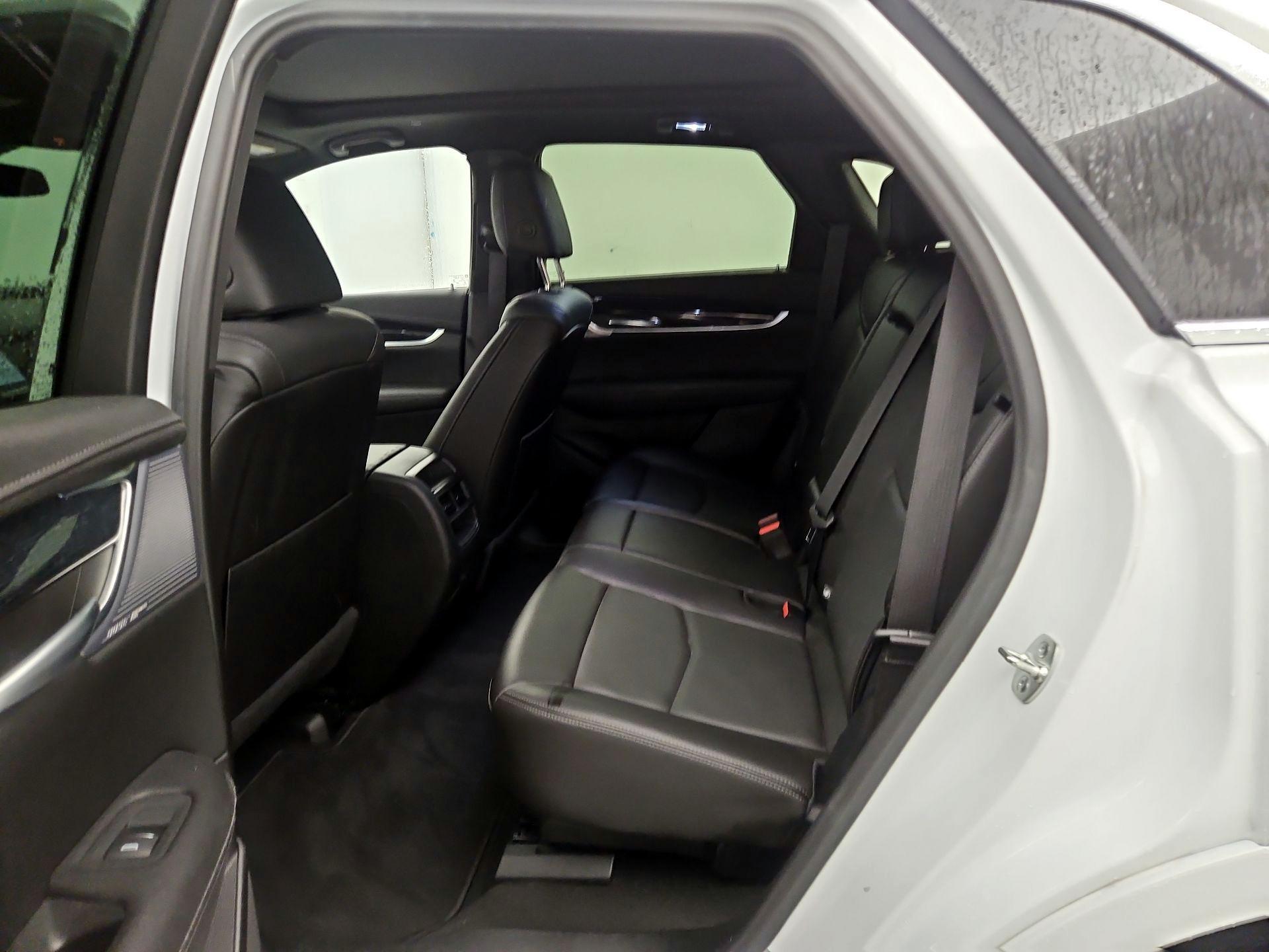 Thumbnail: 2025 Cadillac XT5 - 20