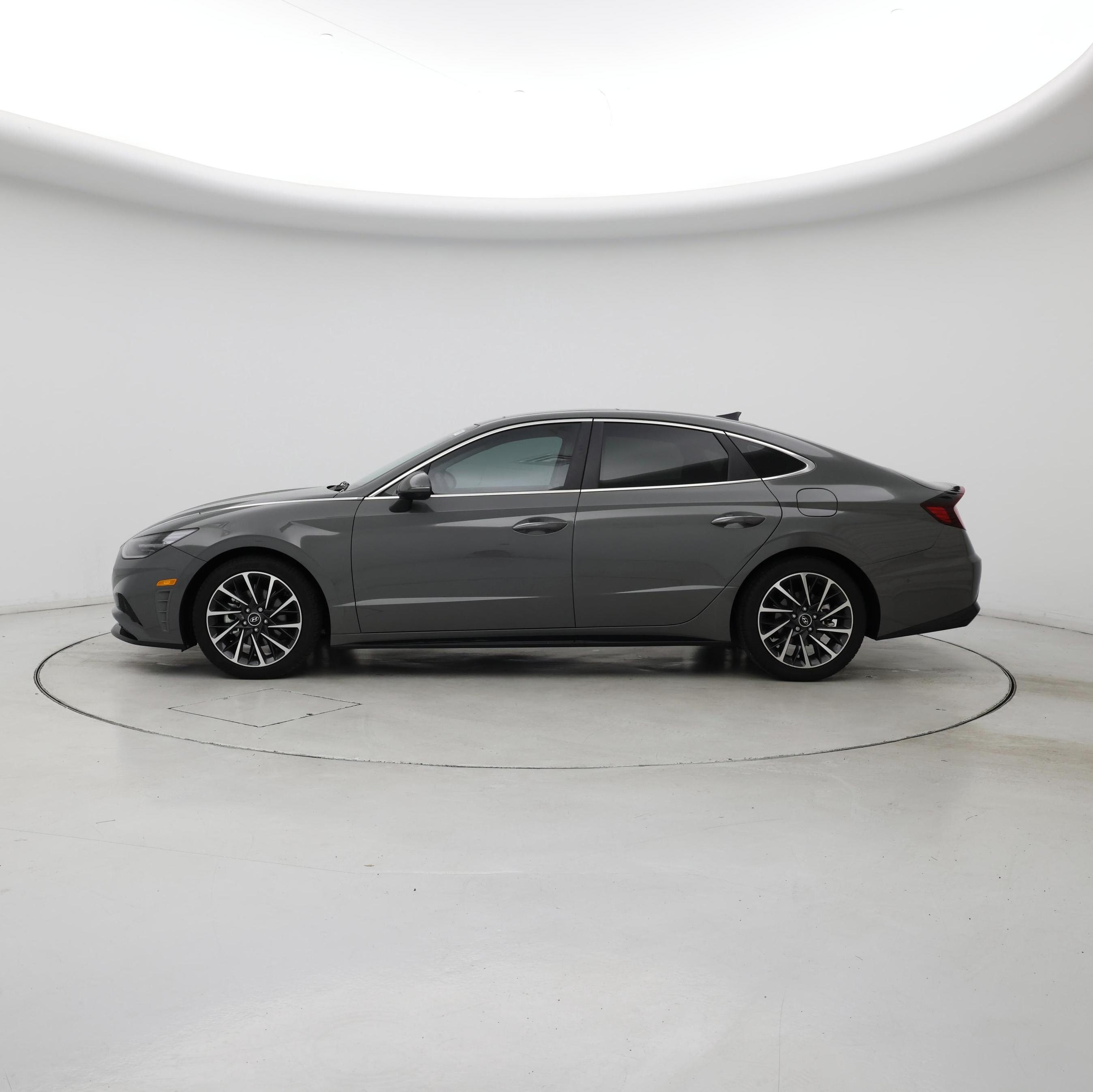 Thumbnail: 2023 Hyundai Sonata - 3