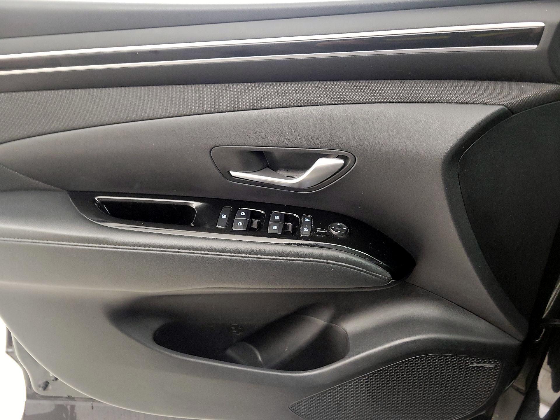 Thumbnail: 2022 Hyundai Tucson - 12