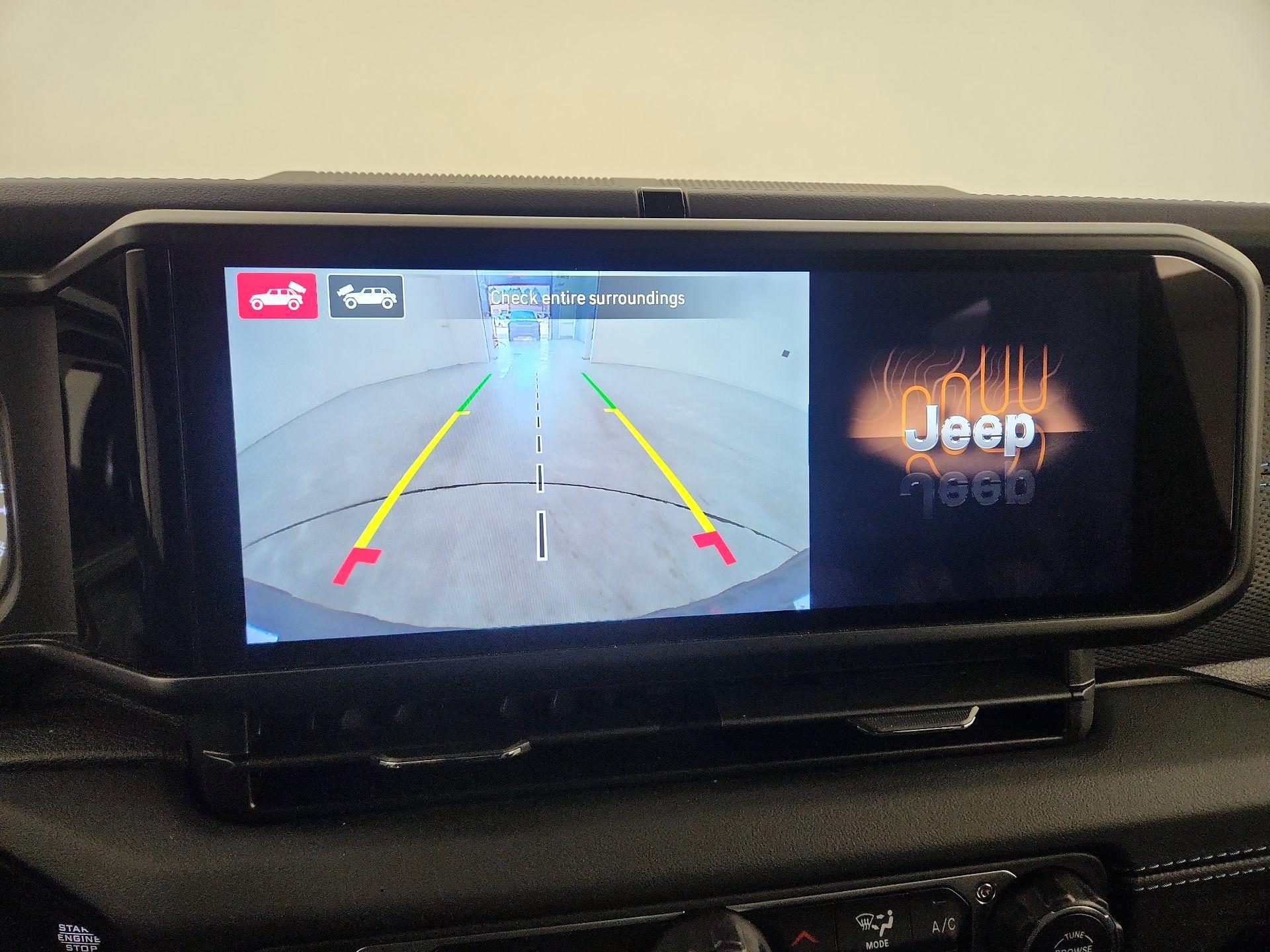 Thumbnail: 2025 Jeep Wrangler - 15