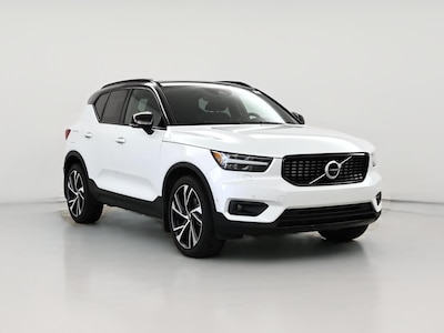 2022 Volvo XC40 T5 R-Design