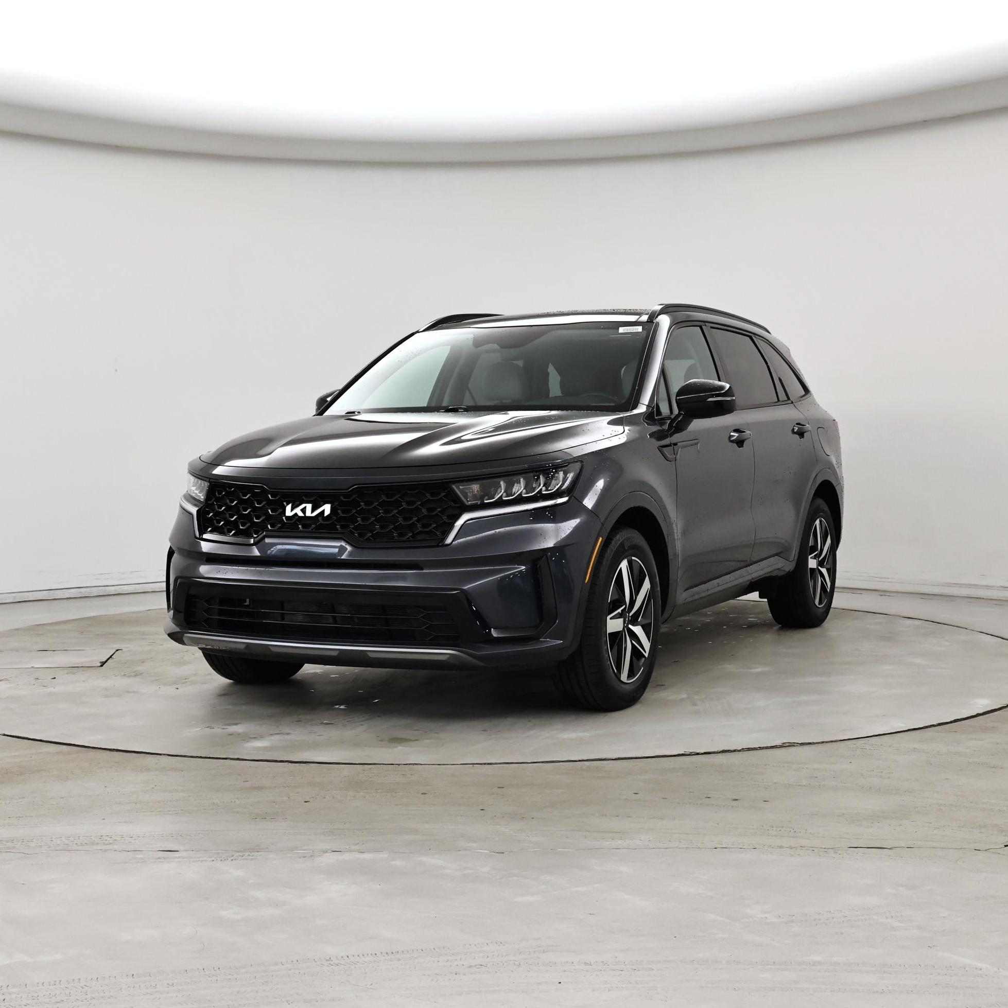 Thumbnail: 2023 Kia Sorento - 4