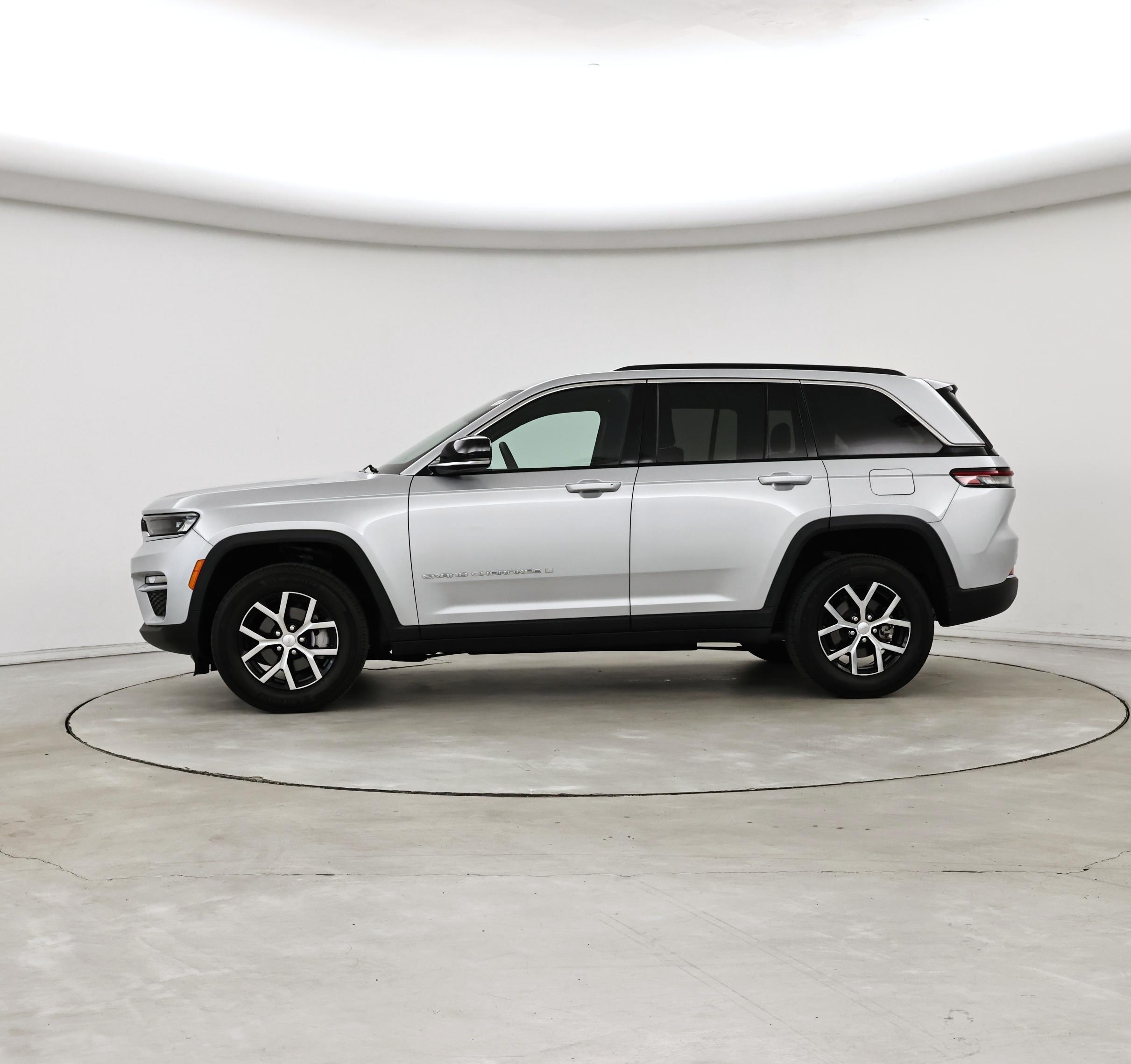 Thumbnail: 2024 Jeep Grand Cherokee - 3