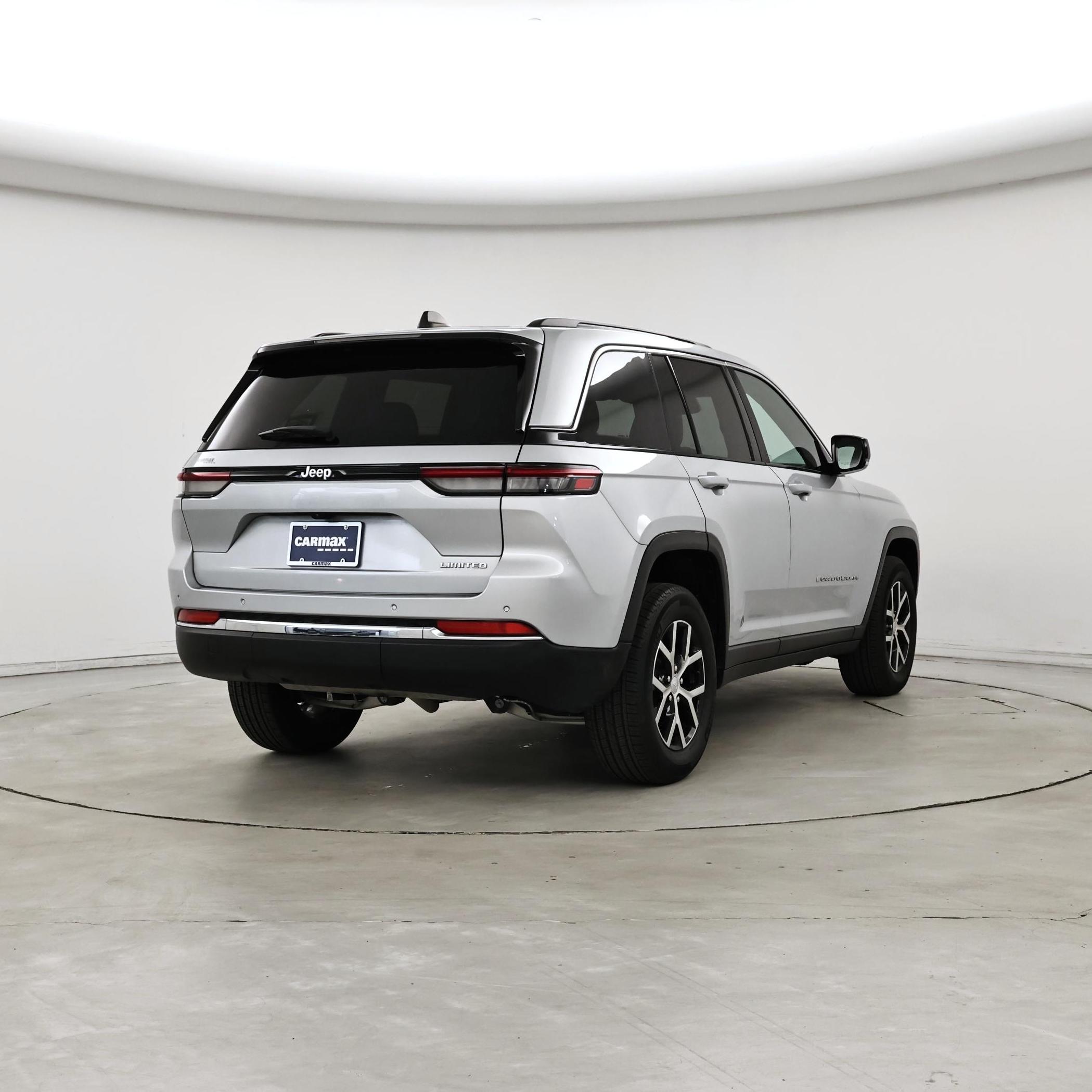 Thumbnail: 2024 Jeep Grand Cherokee - 8