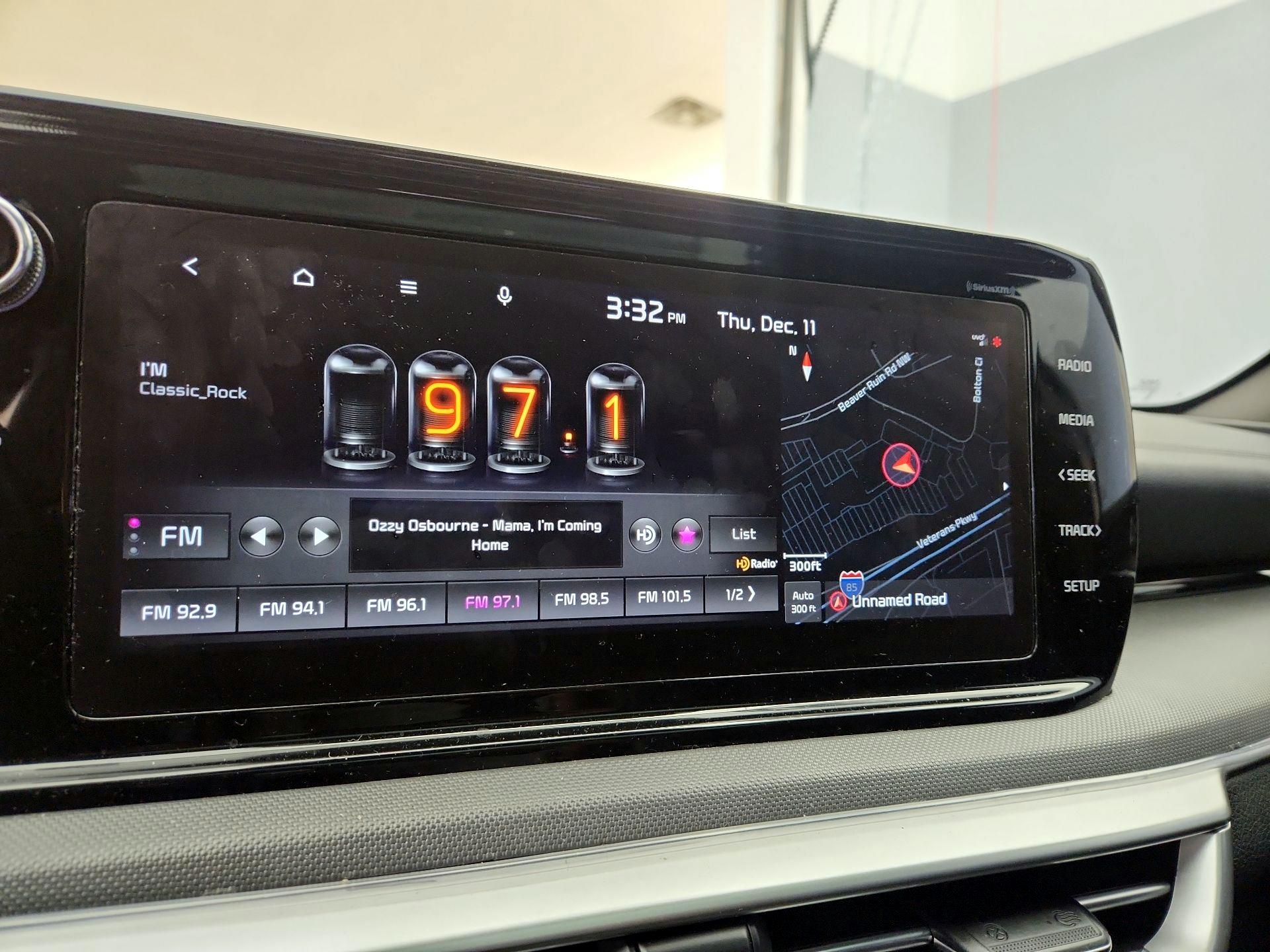 Thumbnail: 2022 Kia K5 - 16