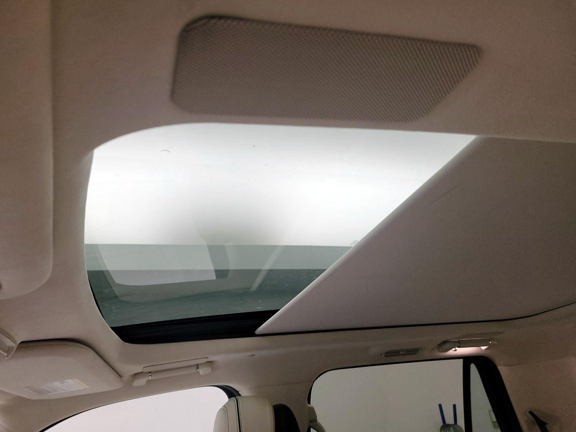 Thumbnail: 2023 Lincoln Navigator - 20