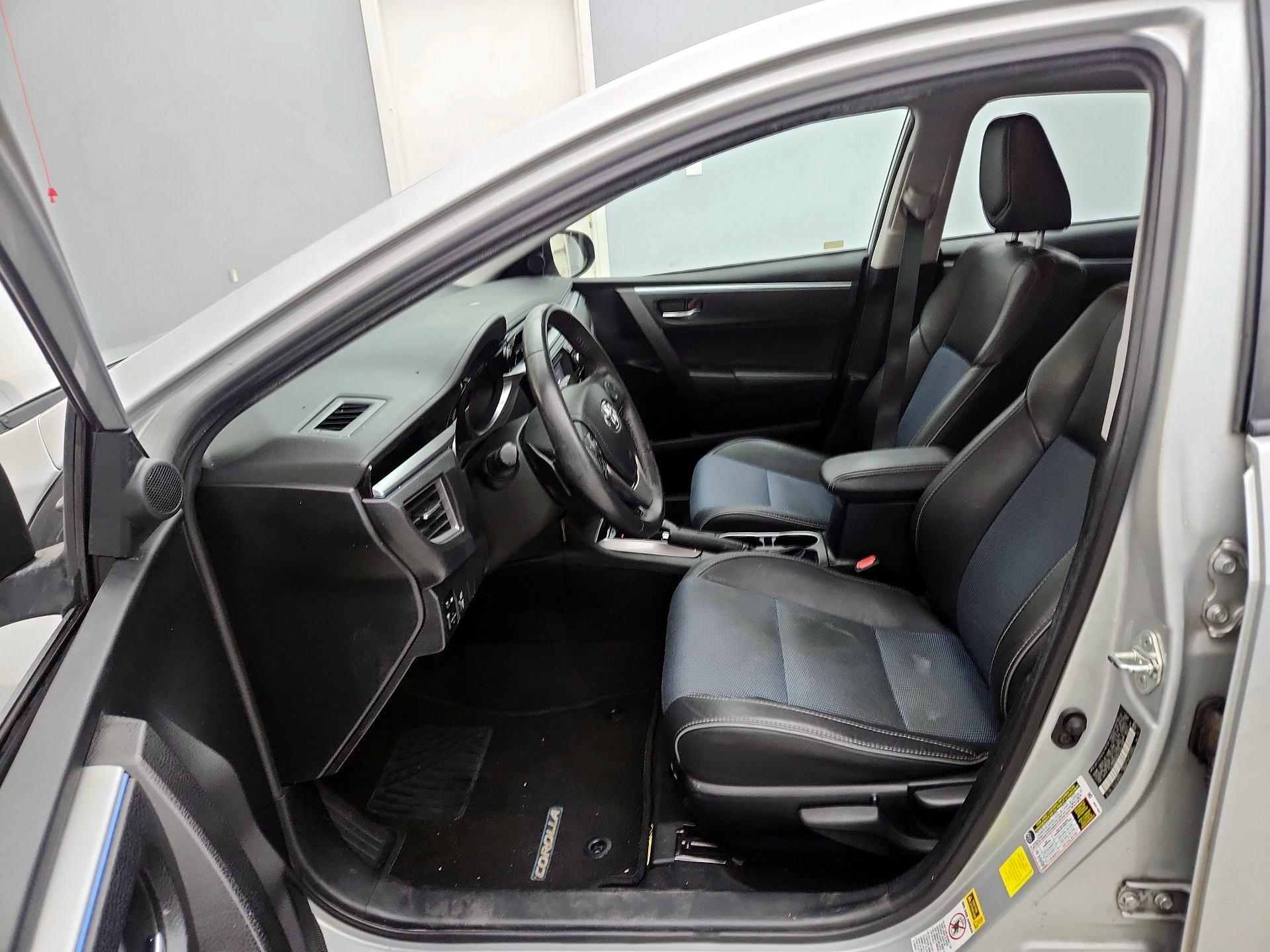 Thumbnail: 2015 Toyota Corolla - 11