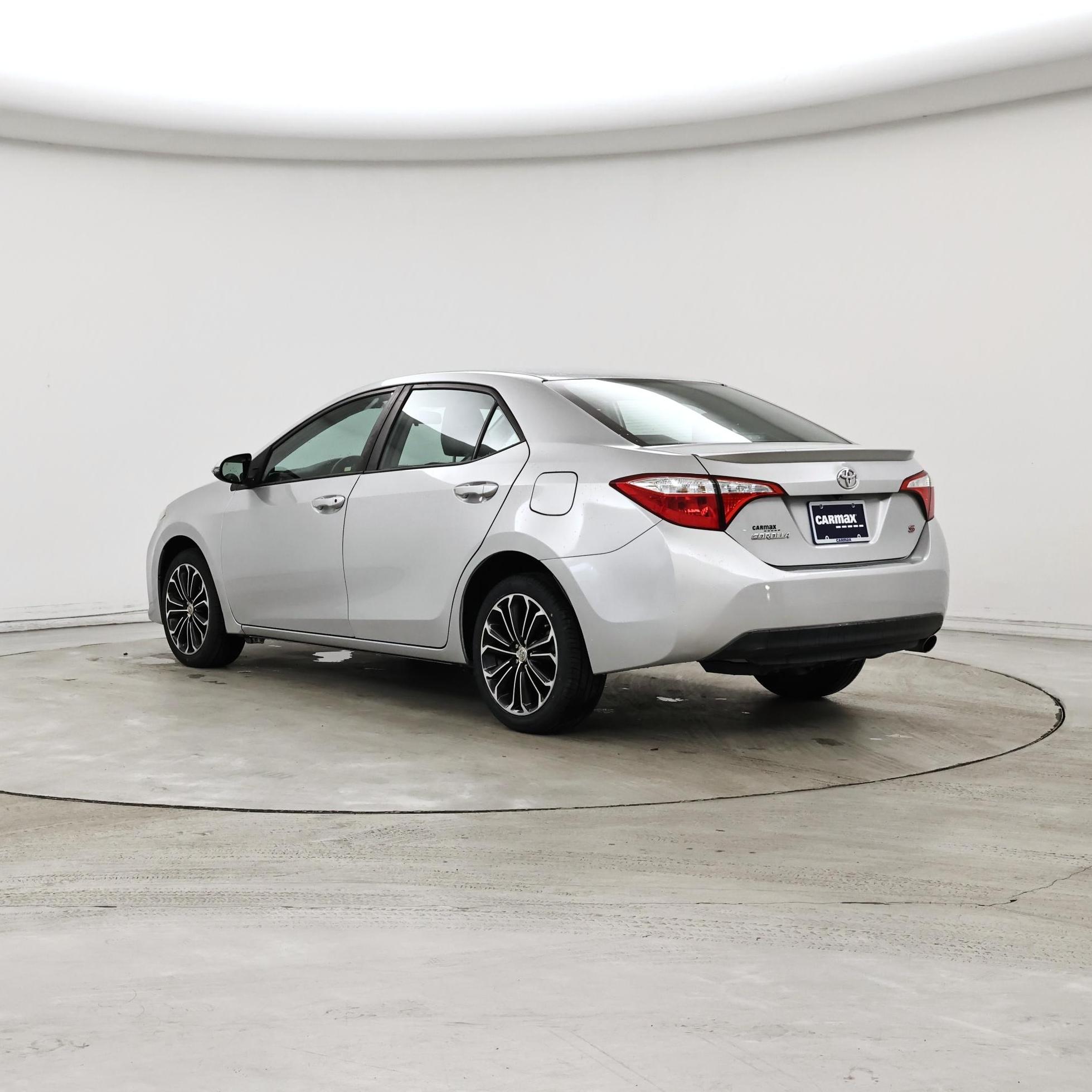Thumbnail: 2015 Toyota Corolla - 2