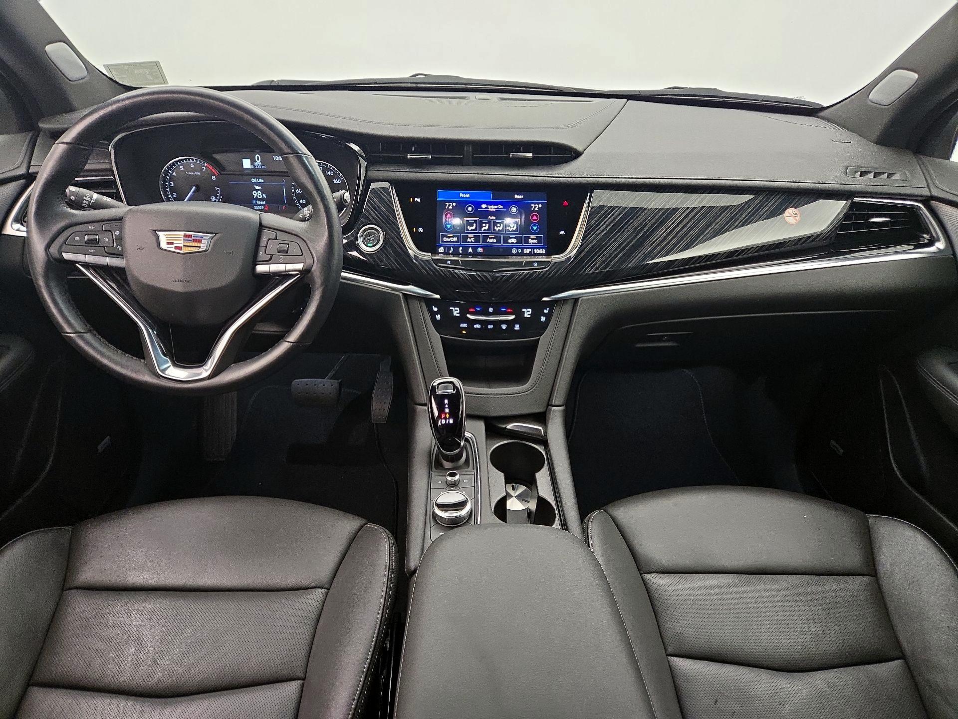 Thumbnail: 2025 Cadillac XT6 - 9