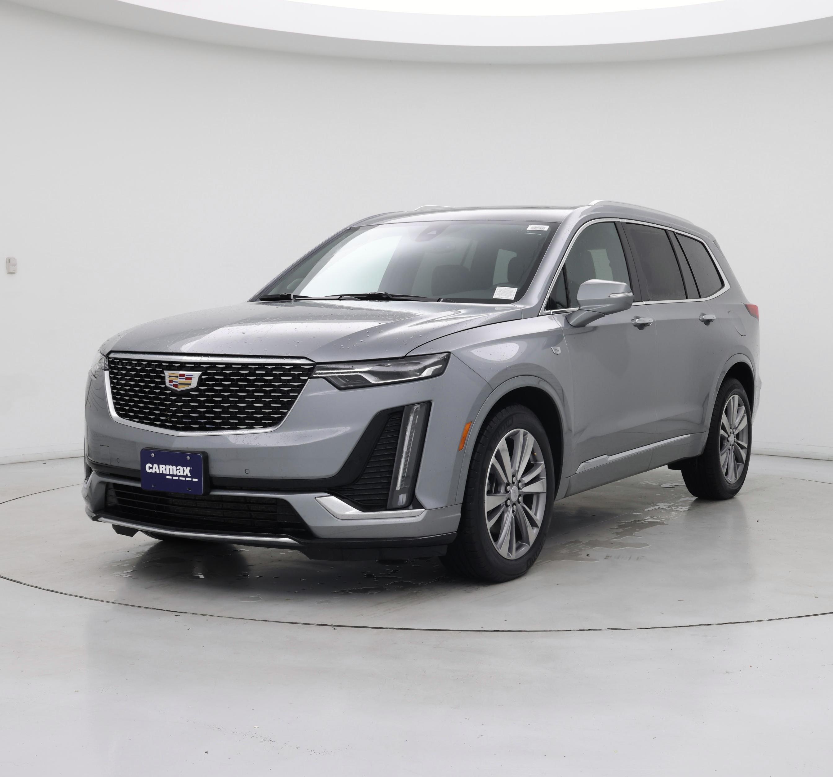 Thumbnail: 2025 Cadillac XT6 - 4