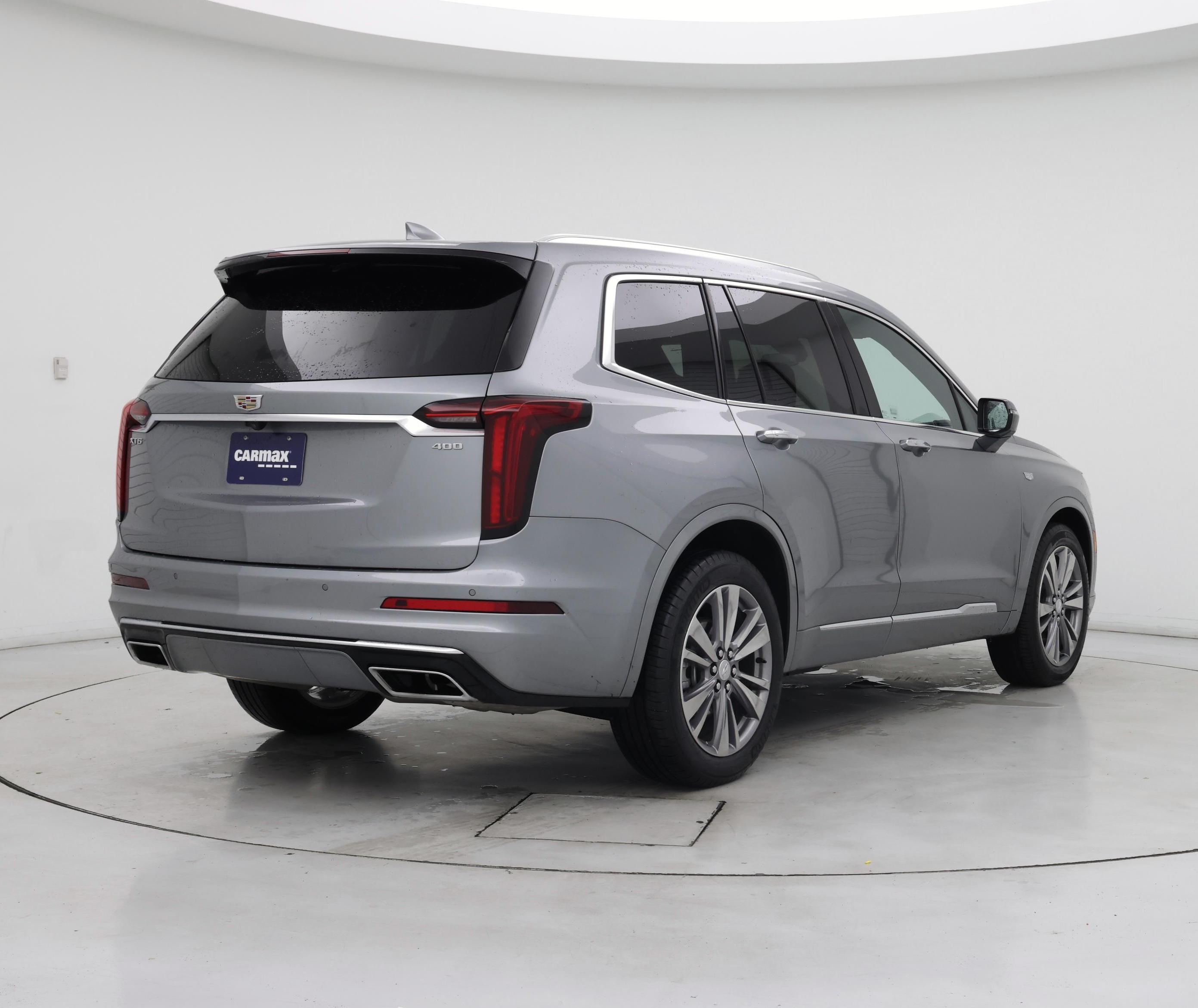 Thumbnail: 2025 Cadillac XT6 - 8