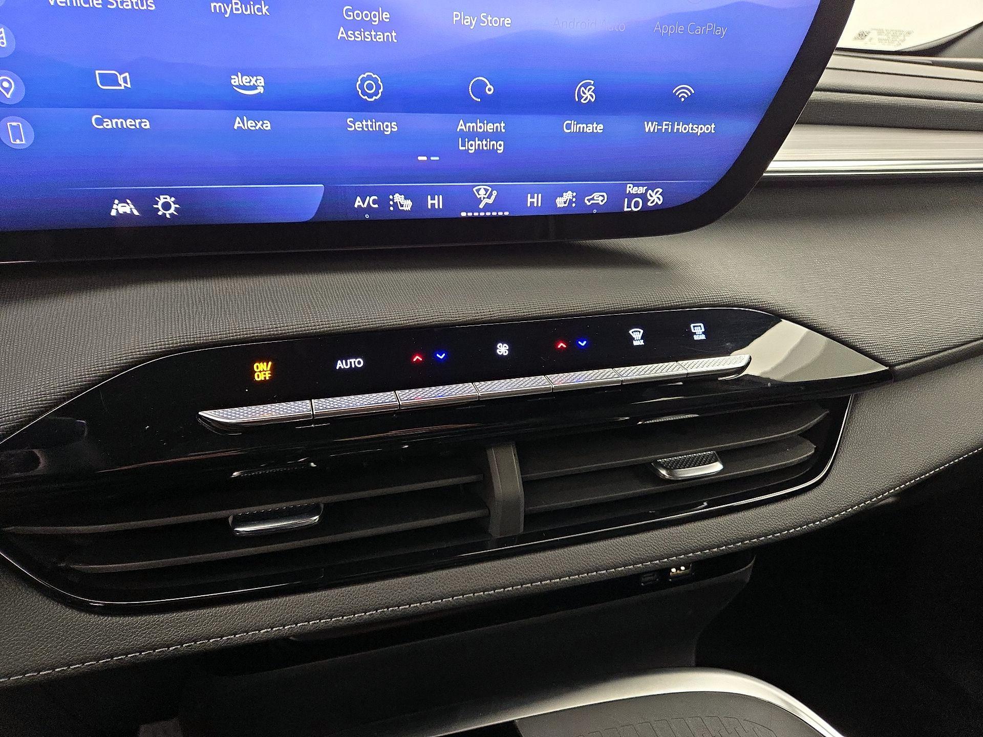 Thumbnail: 2025 Buick Enclave - 17