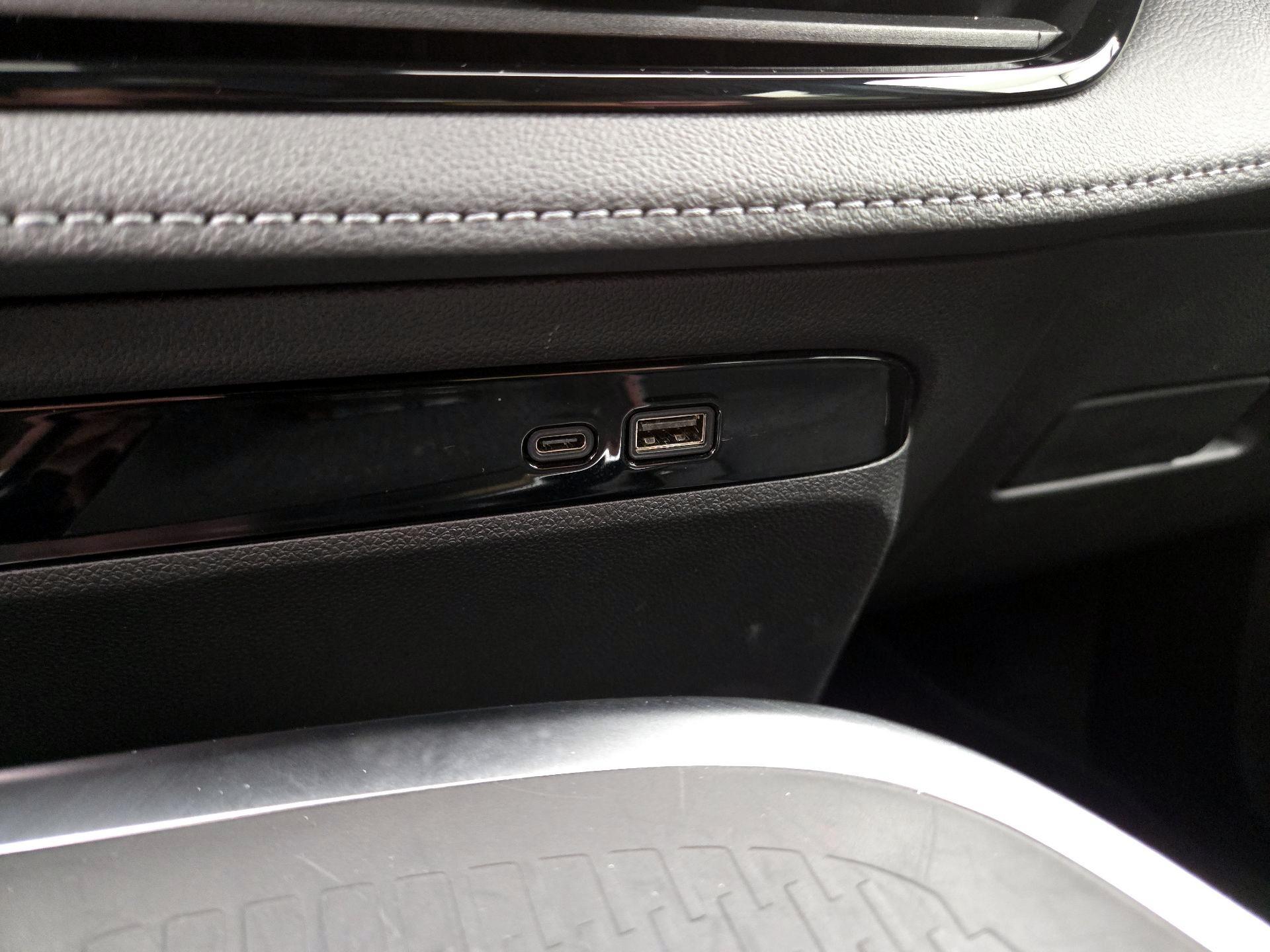 Thumbnail: 2025 Buick Enclave - 19