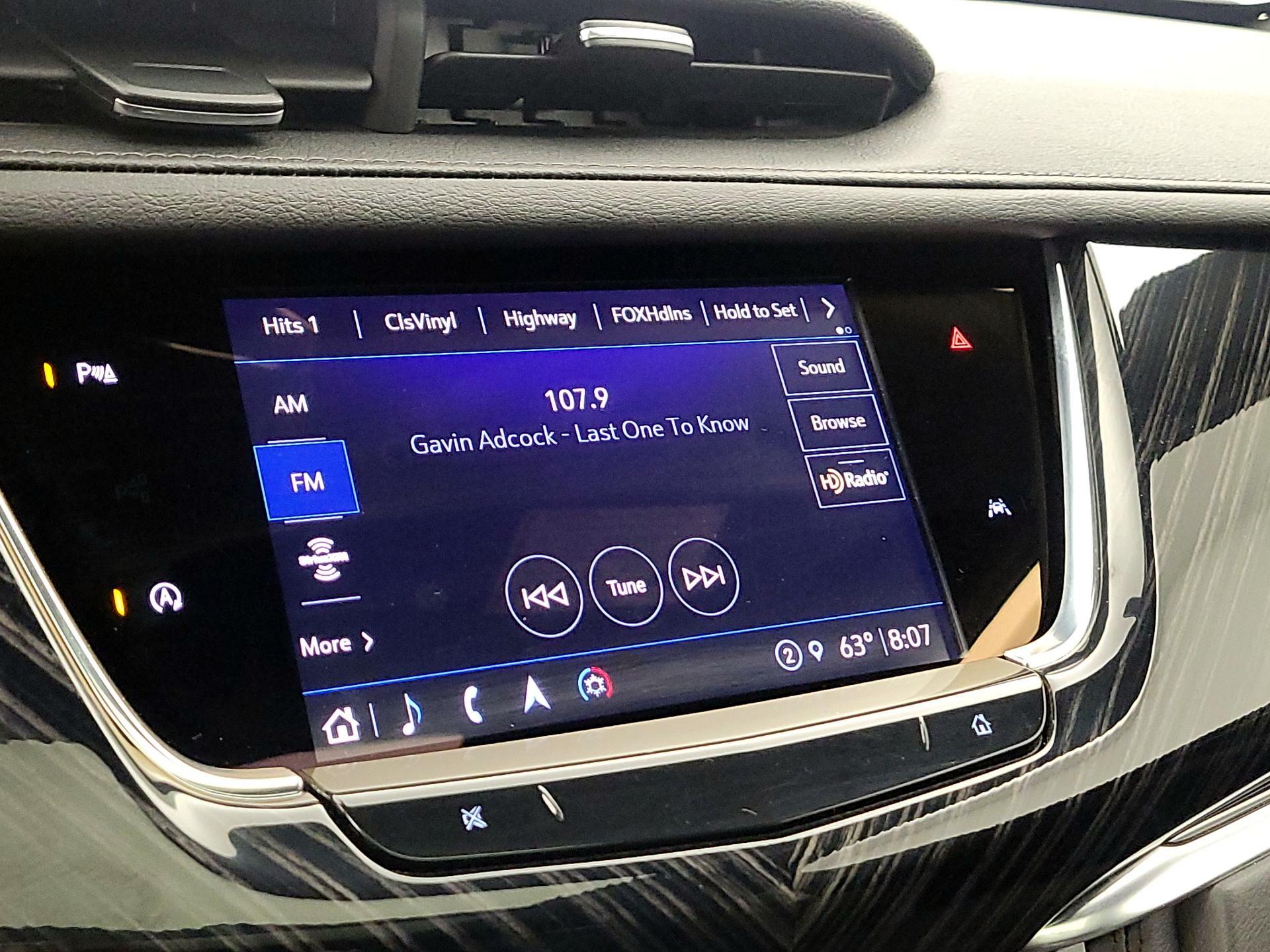 Thumbnail: 2025 Cadillac XT6 - 15