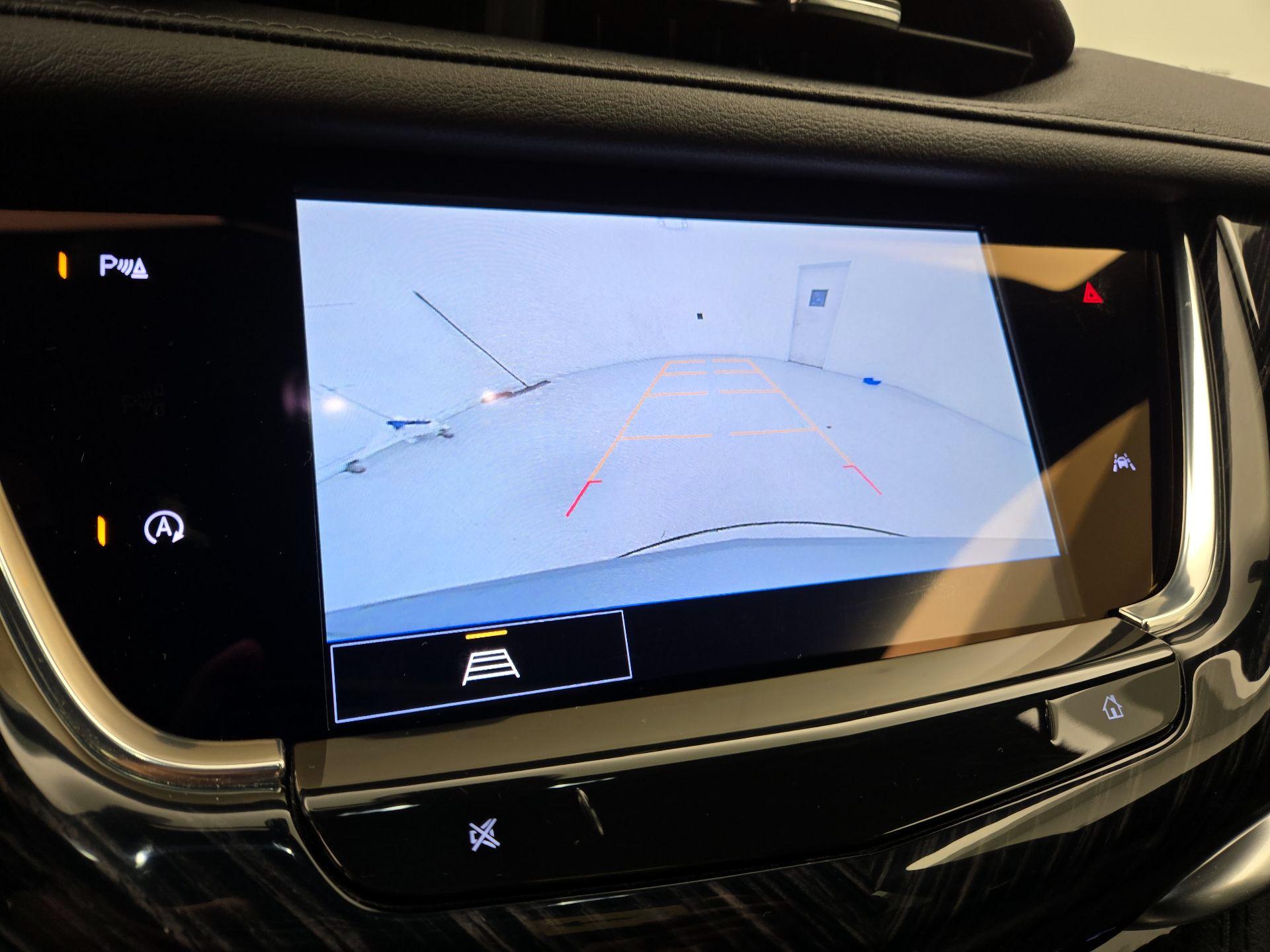 Thumbnail: 2025 Cadillac XT6 - 14