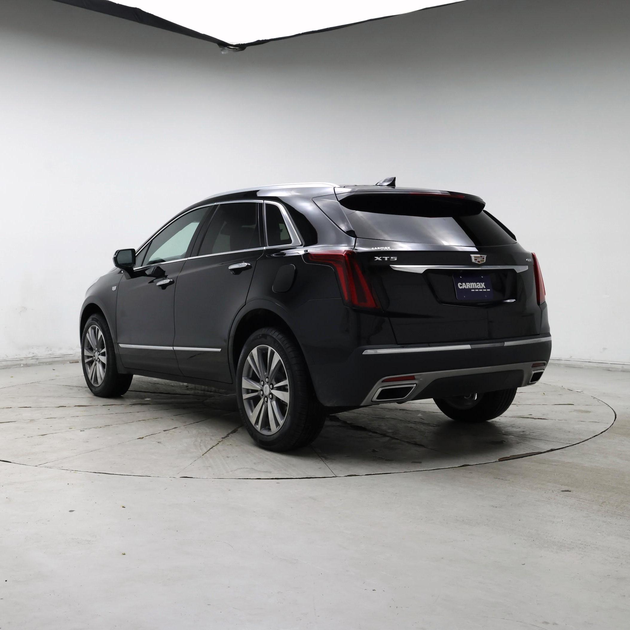 Thumbnail: 2025 Cadillac XT5 - 2