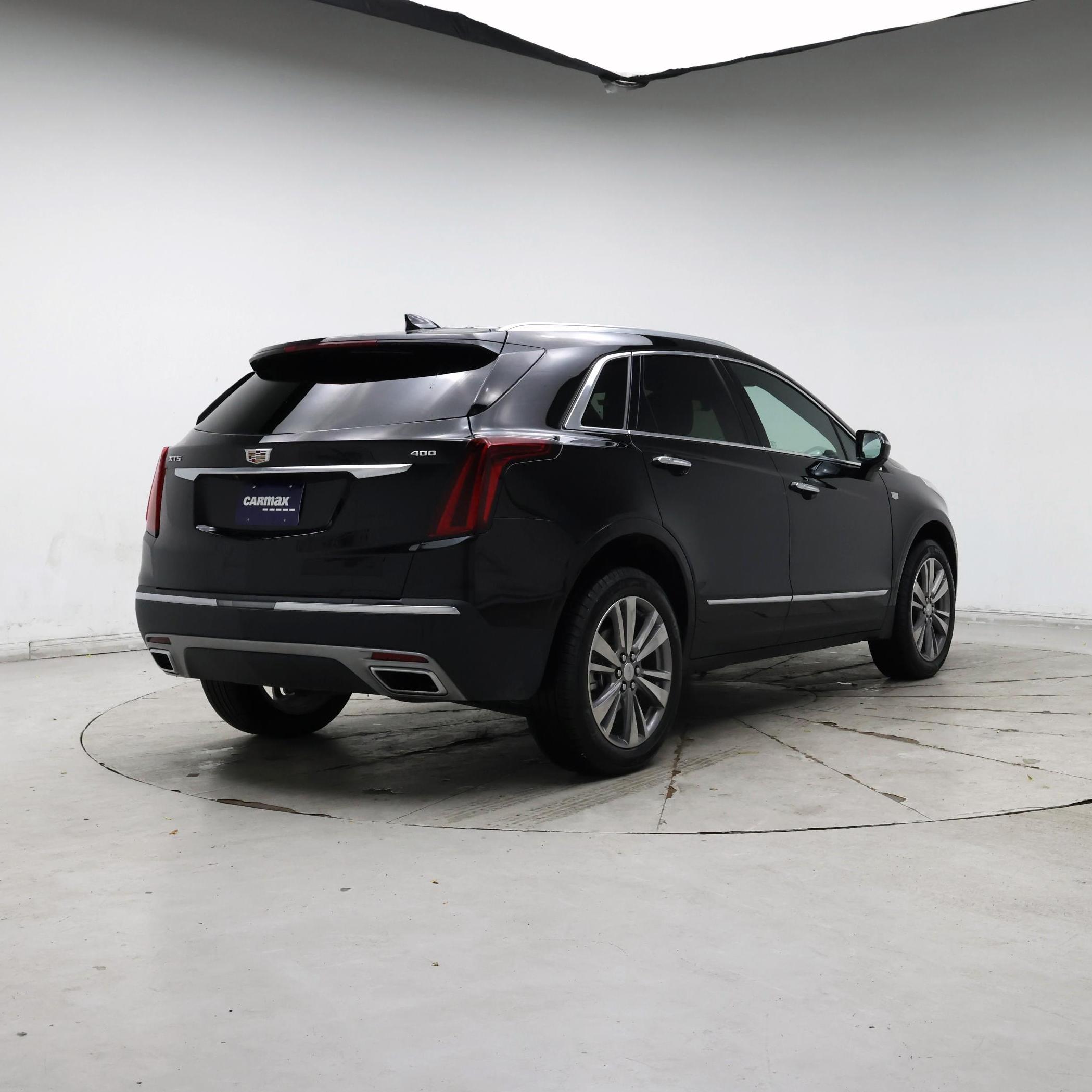 Thumbnail: 2025 Cadillac XT5 - 8