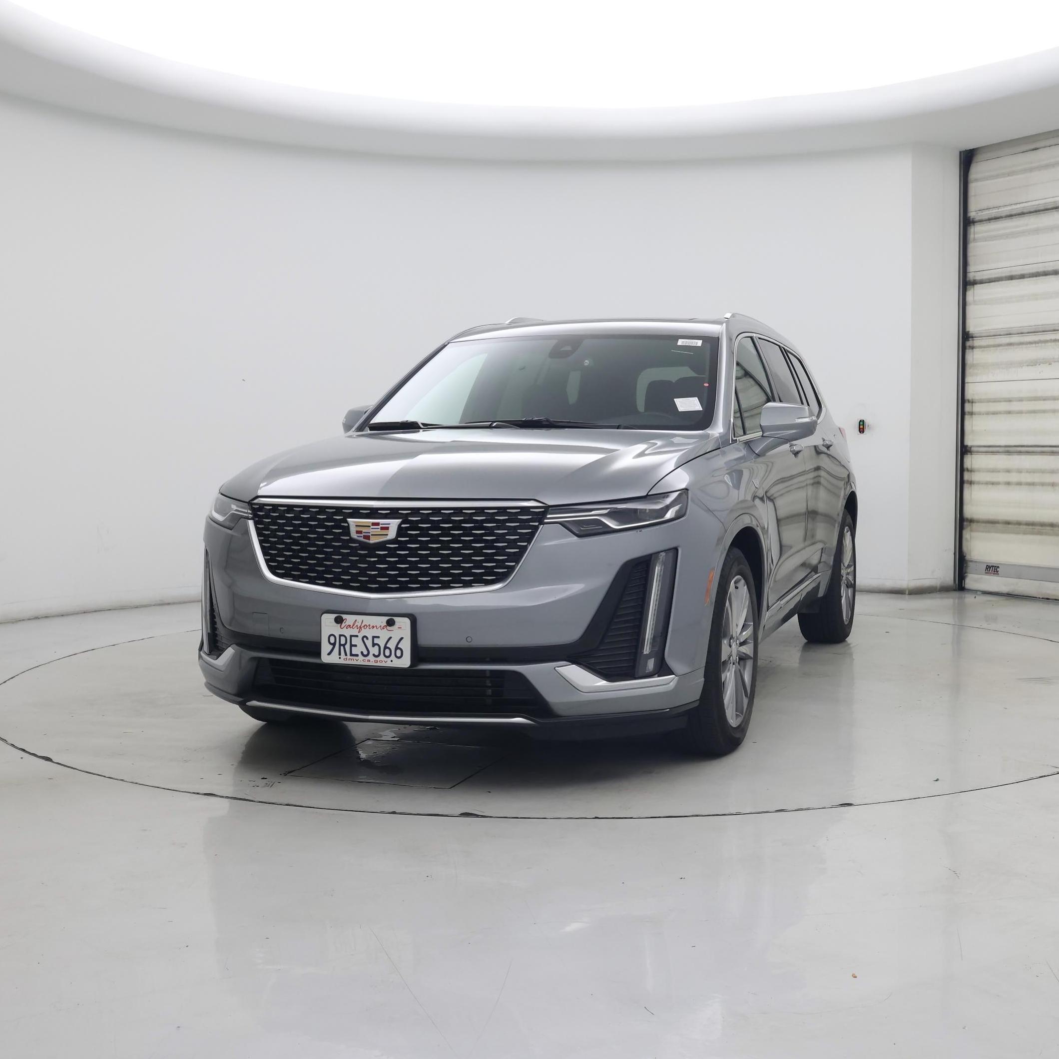 Thumbnail: 2025 Cadillac XT6 - 4
