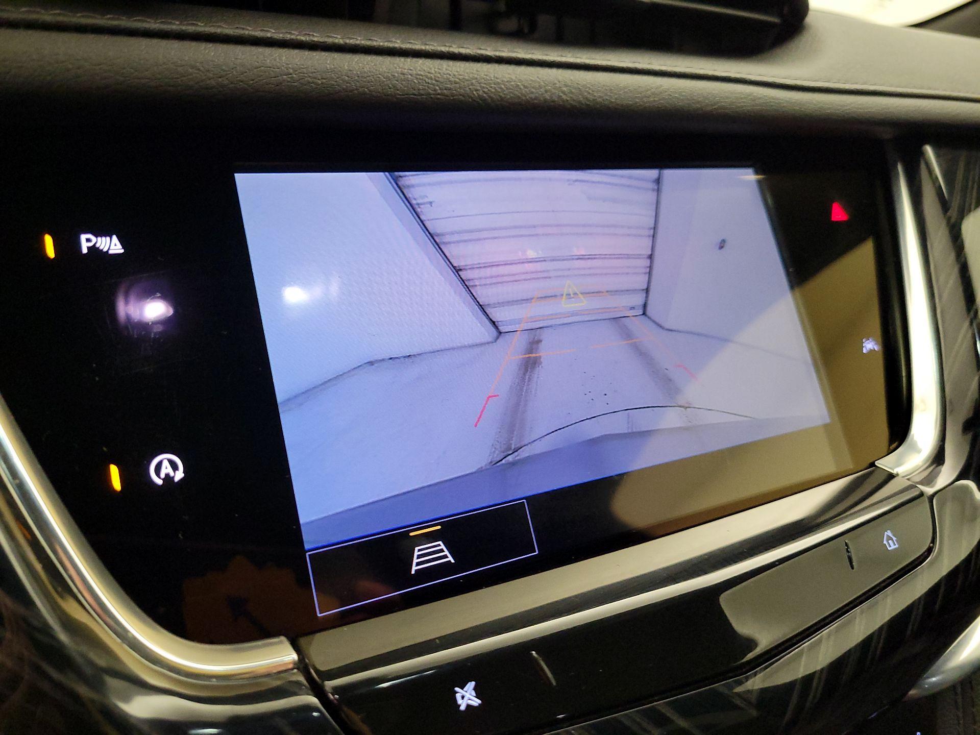 Thumbnail: 2025 Cadillac XT6 - 14