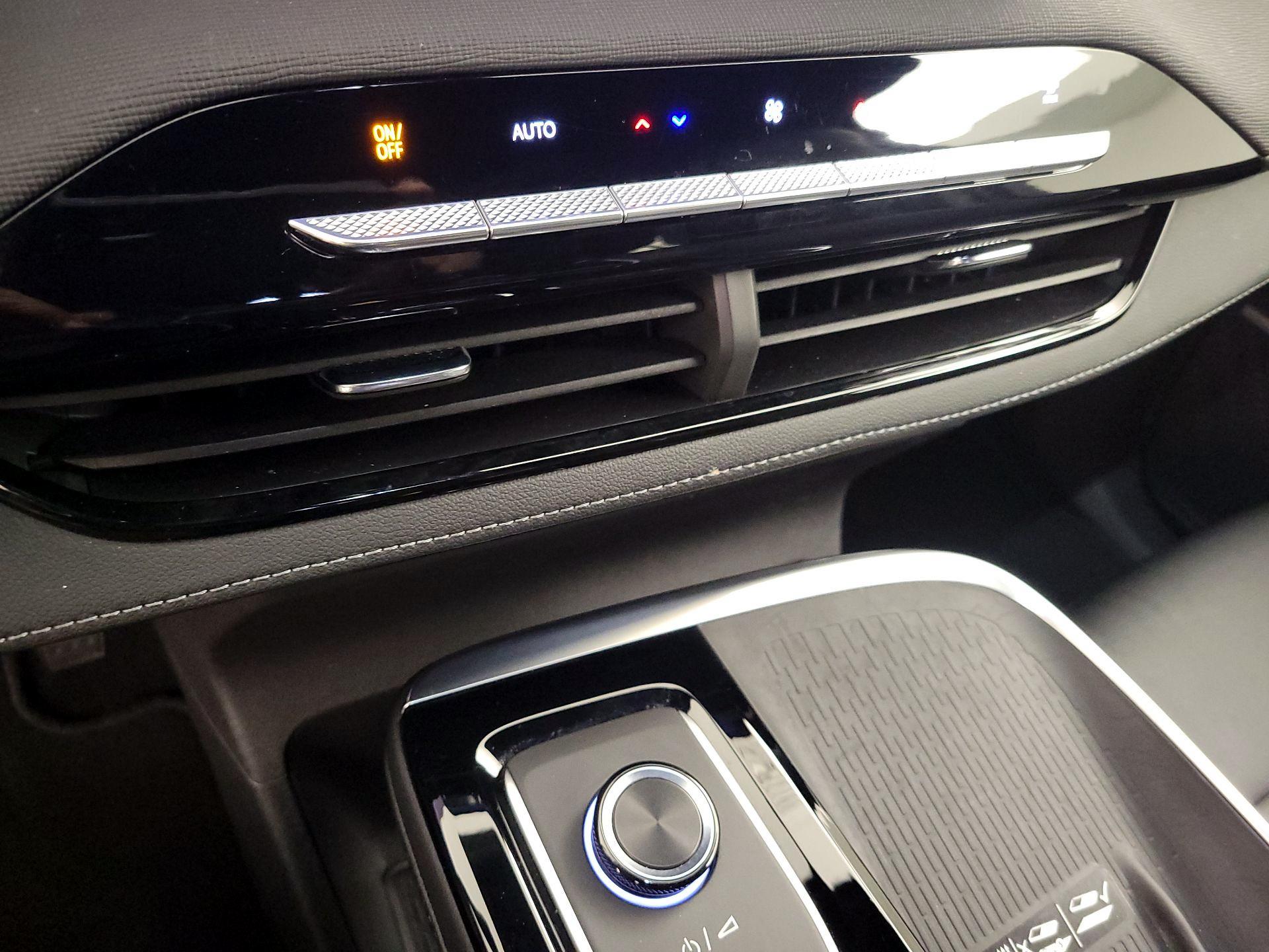 Thumbnail: 2025 Buick Enclave - 16