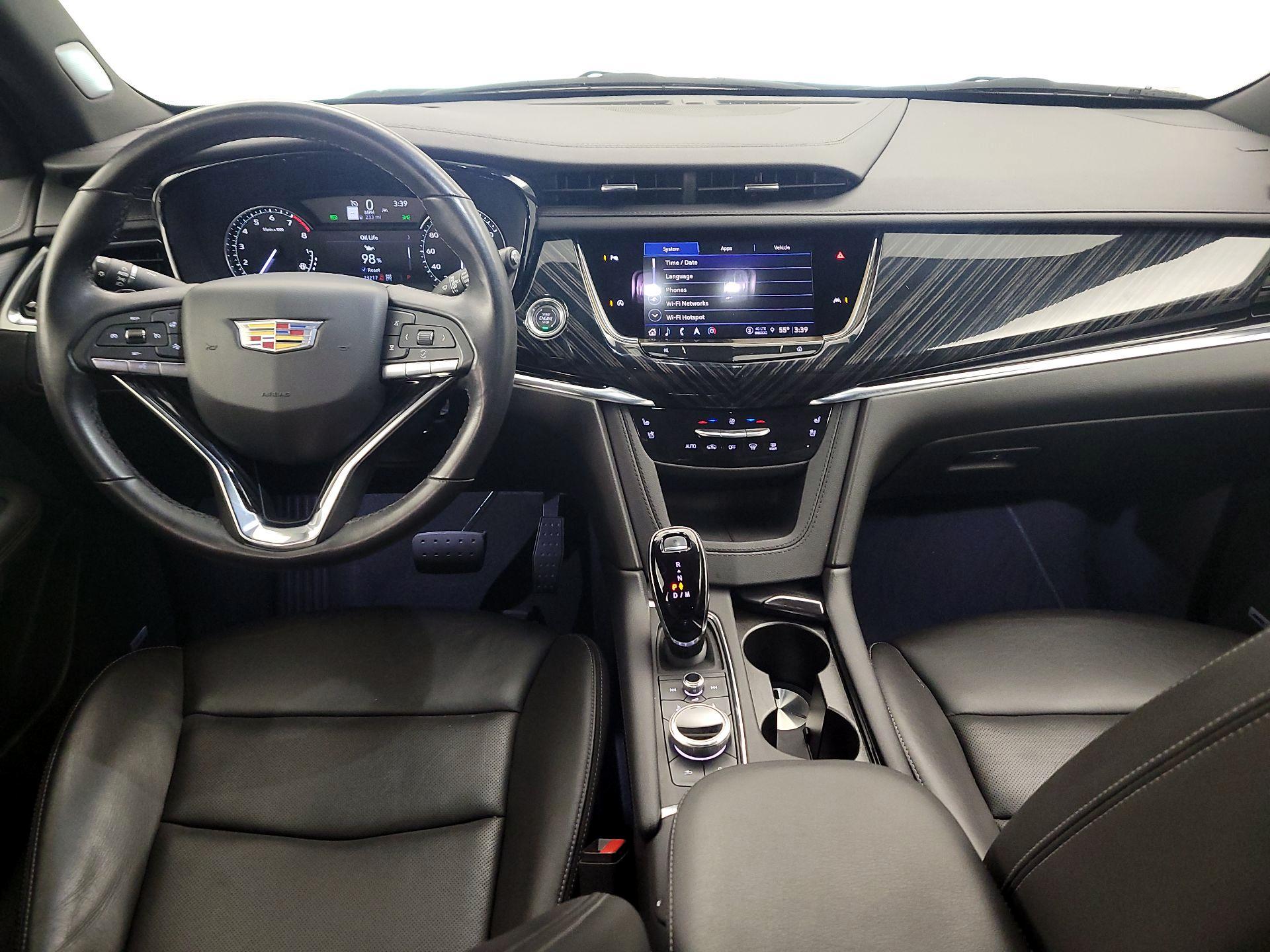 Thumbnail: 2025 Cadillac XT6 - 9