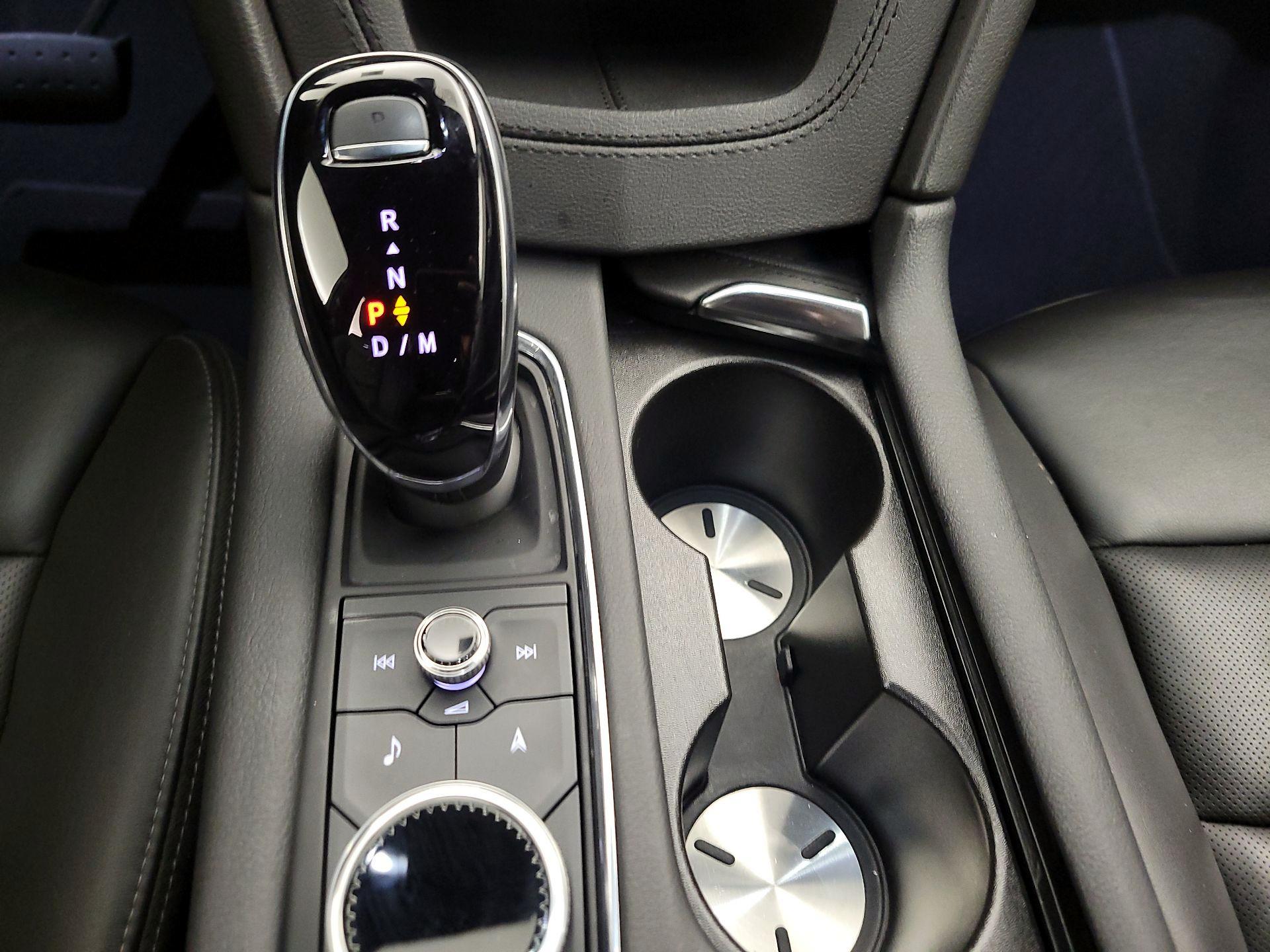 Thumbnail: 2025 Cadillac XT6 - 18