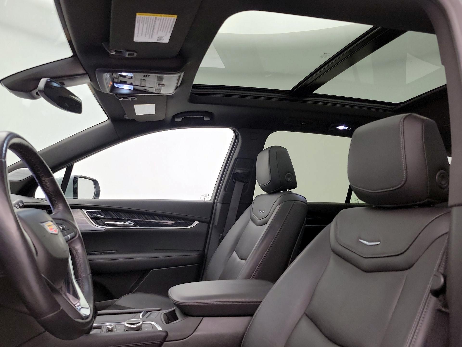 Thumbnail: 2025 Cadillac XT6 - 20