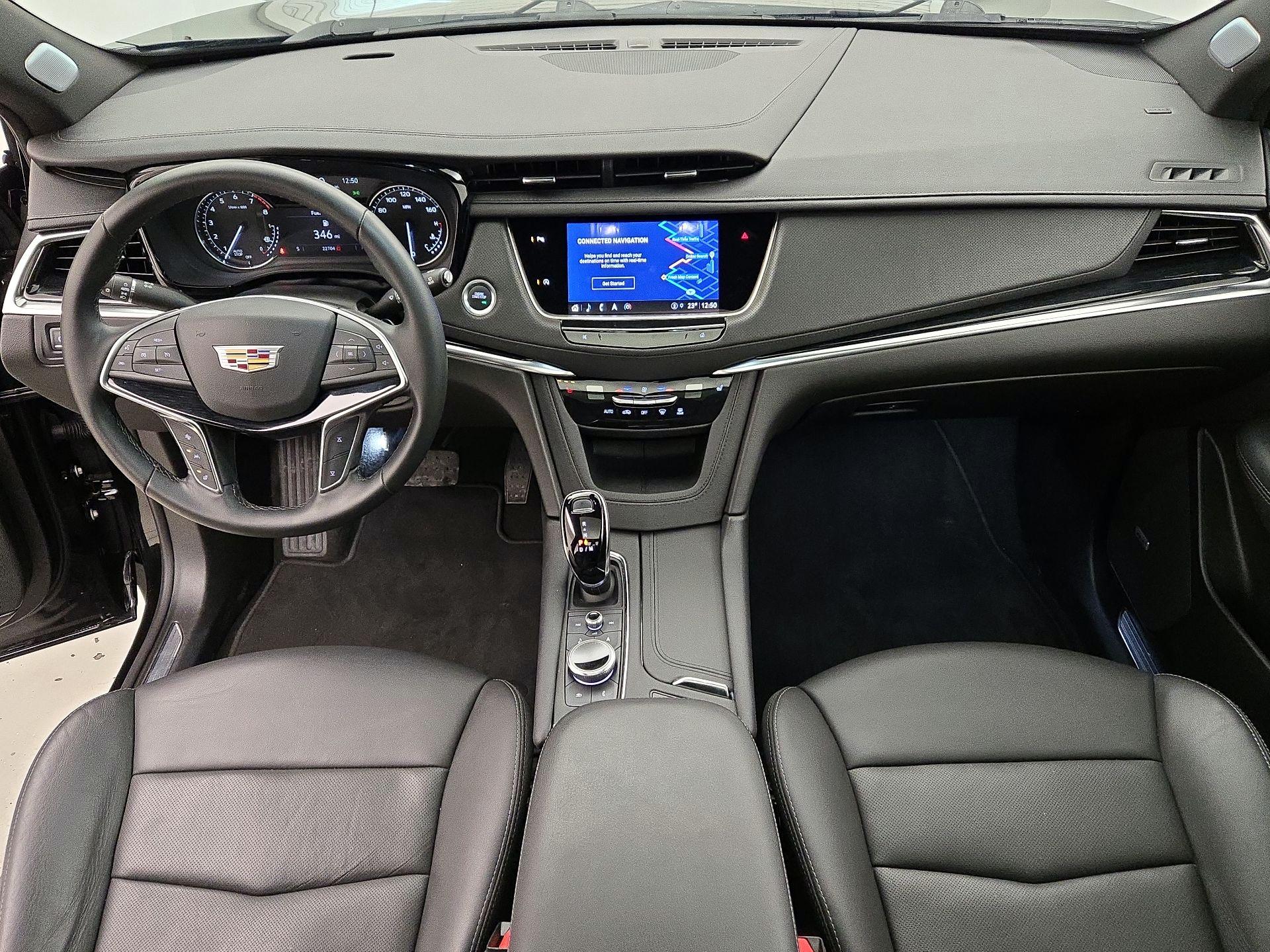 Thumbnail: 2025 Cadillac XT5 - 9