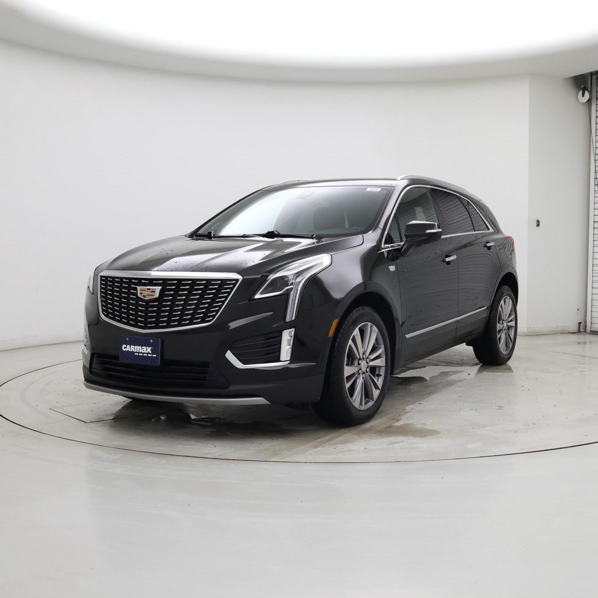 Thumbnail: 2025 Cadillac XT5 - 4