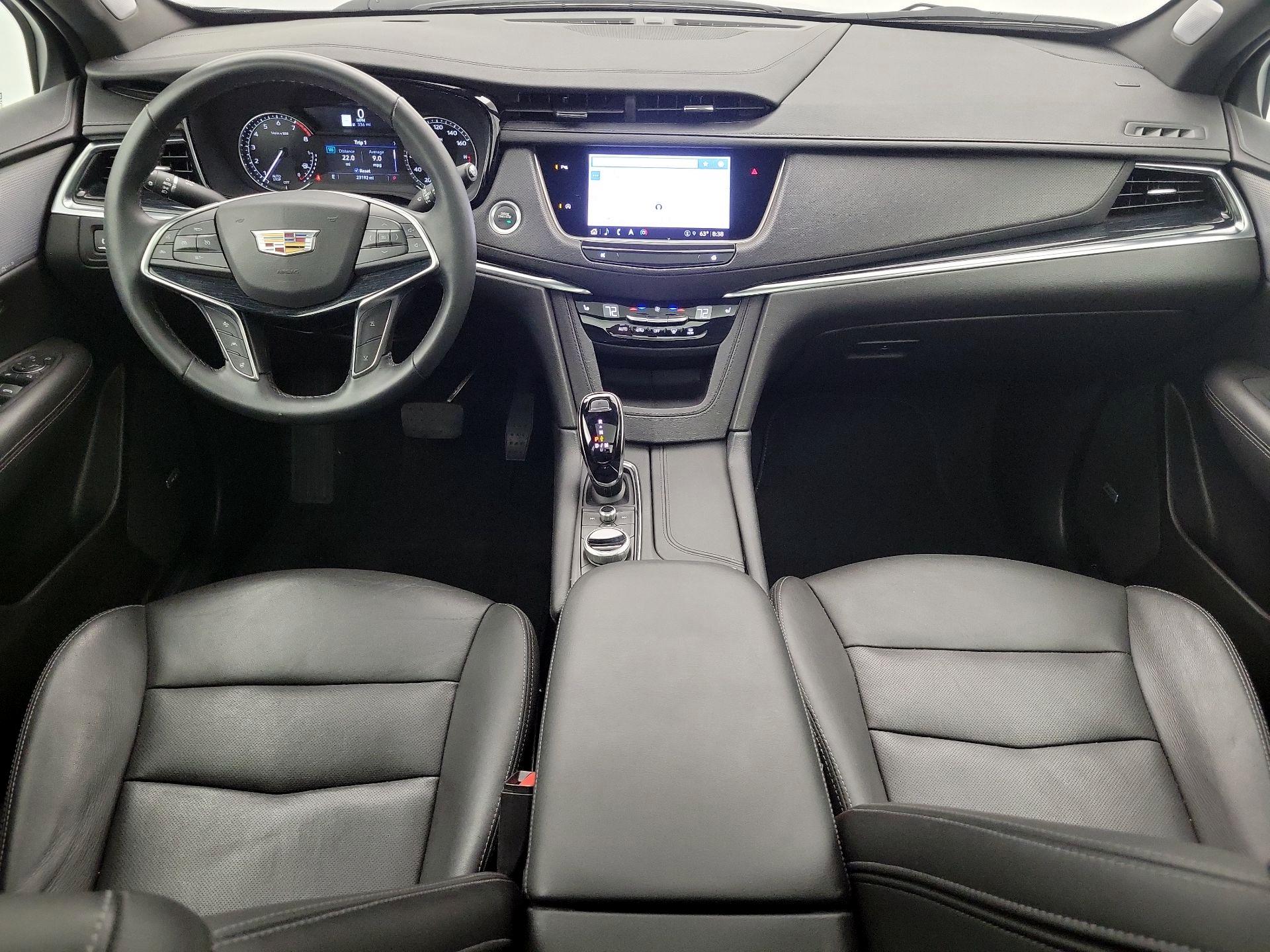 Thumbnail: 2025 Cadillac XT5 - 9