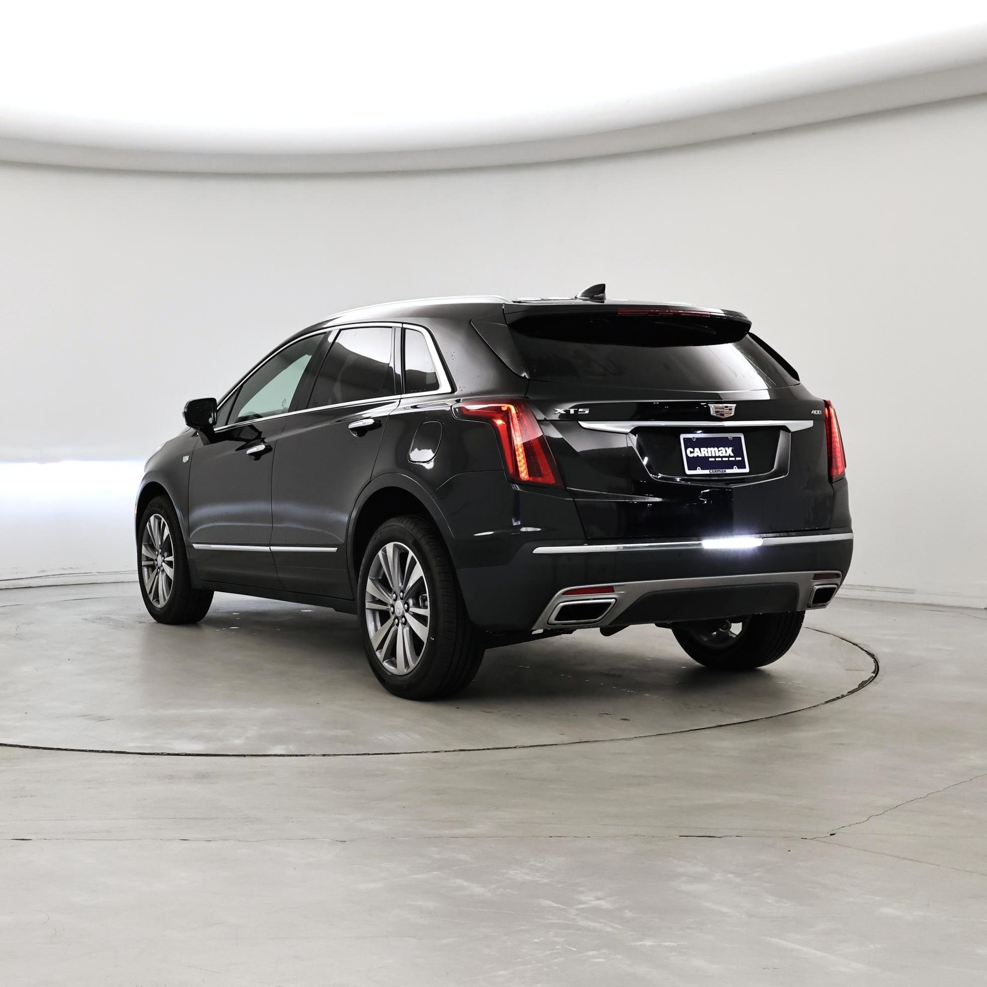 Thumbnail: 2025 Cadillac XT5 - 2