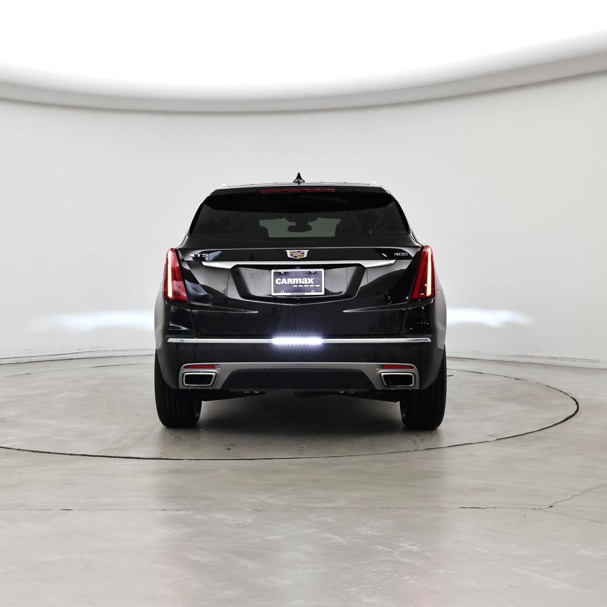 Thumbnail: 2025 Cadillac XT5 - 6
