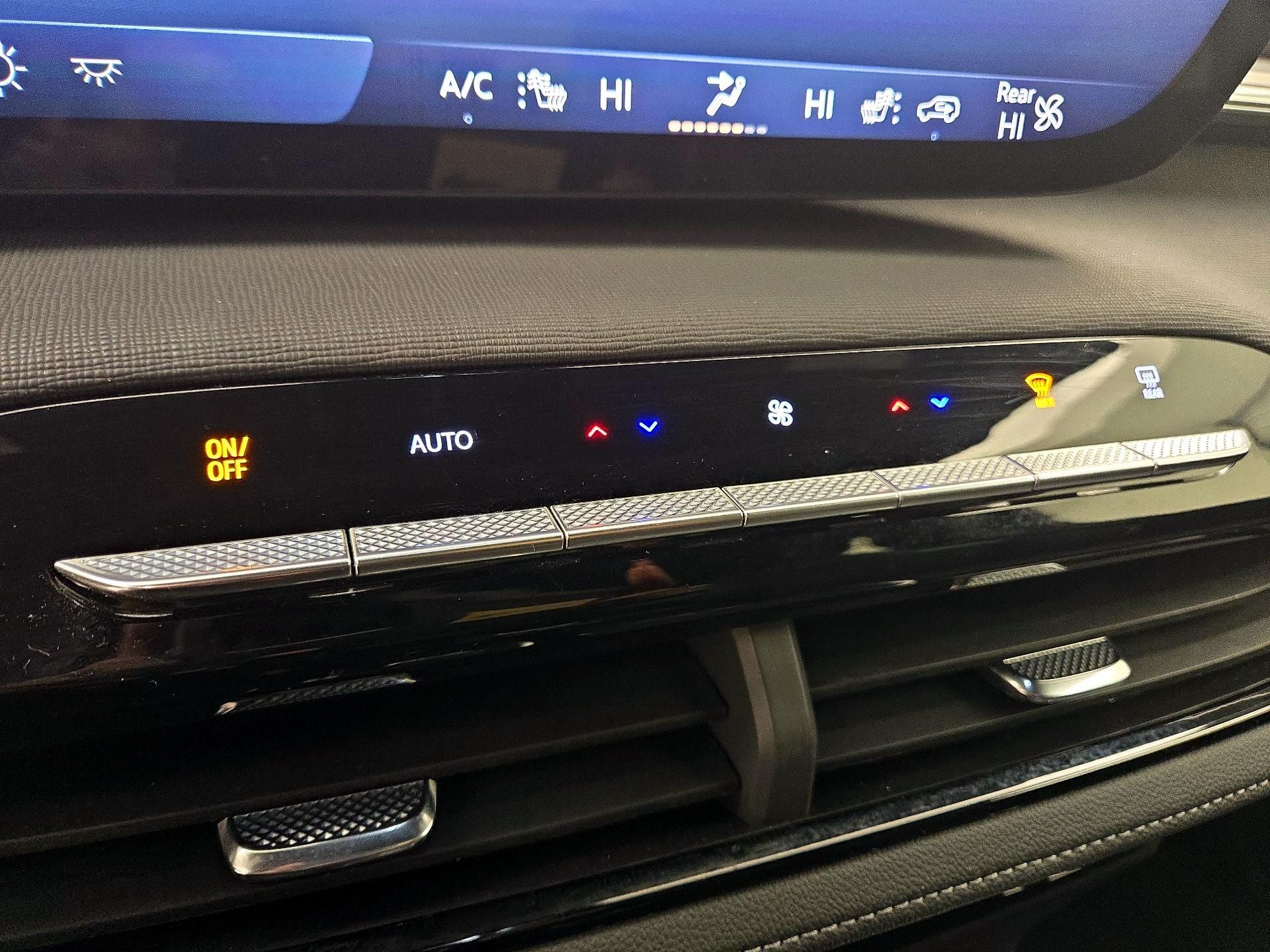 Thumbnail: 2025 Buick Enclave - 16