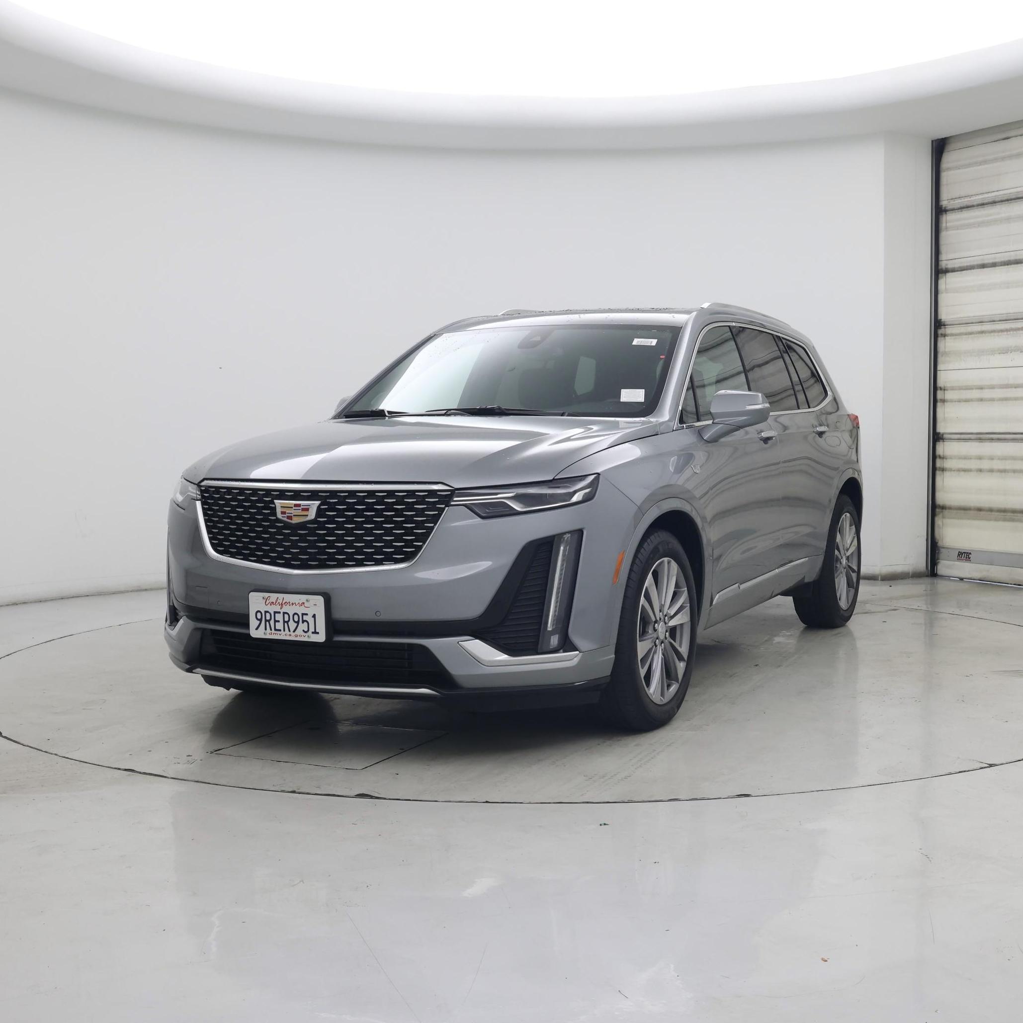 Thumbnail: 2025 Cadillac XT6 - 4