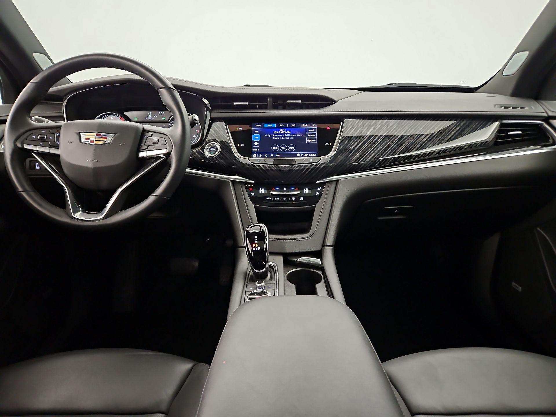 Thumbnail: 2025 Cadillac XT6 - 9