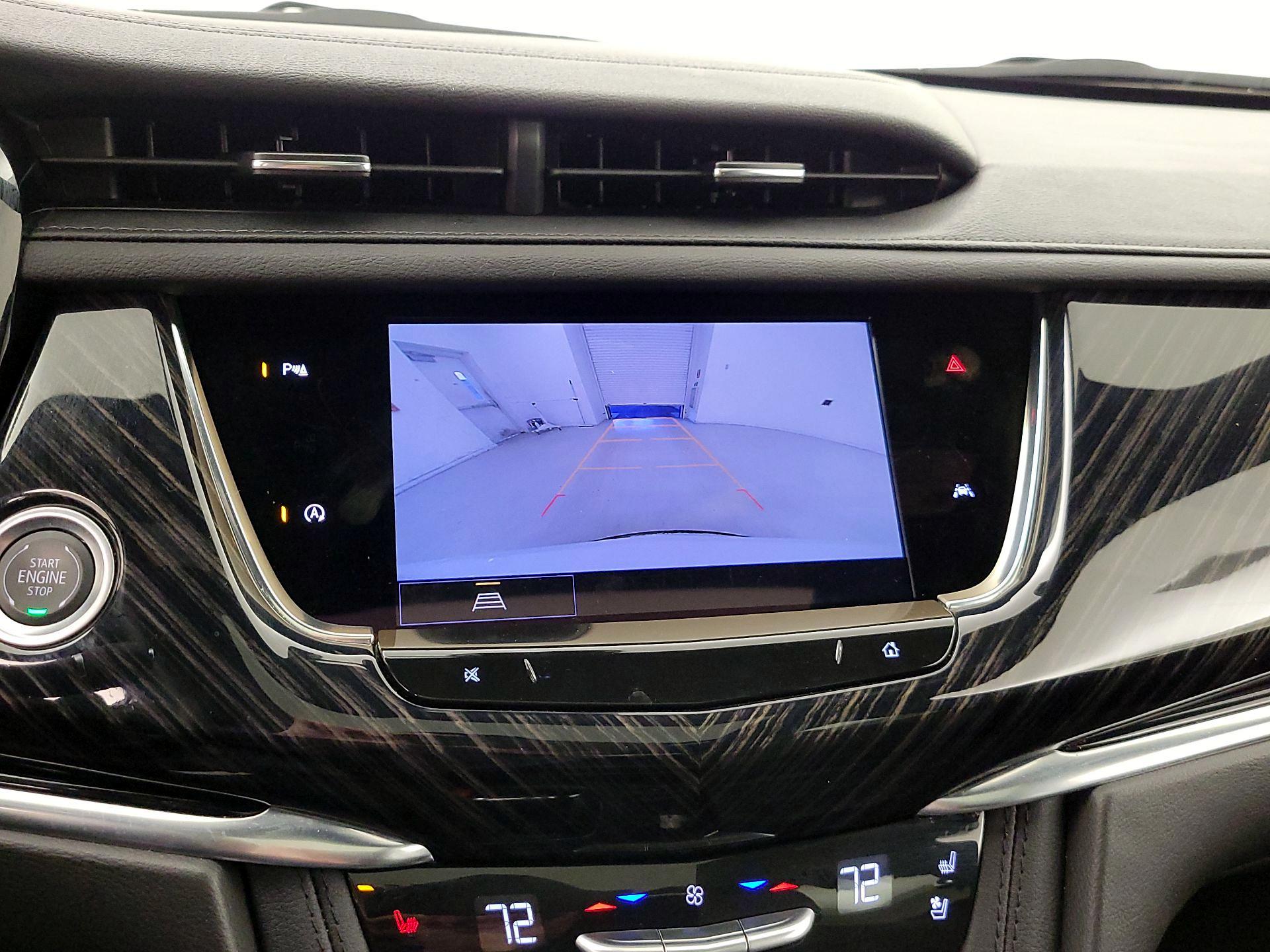 Thumbnail: 2025 Cadillac XT6 - 15