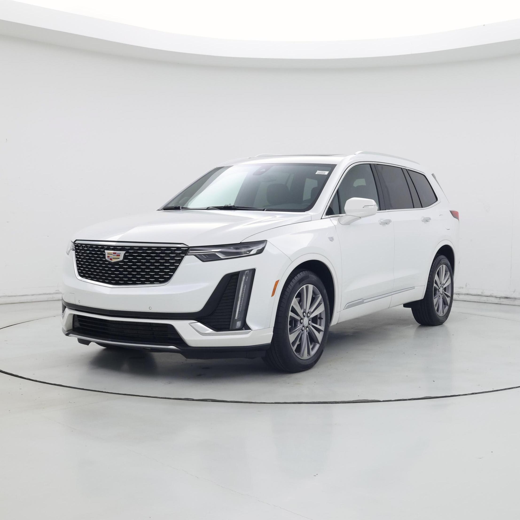 Thumbnail: 2025 Cadillac XT6 - 4
