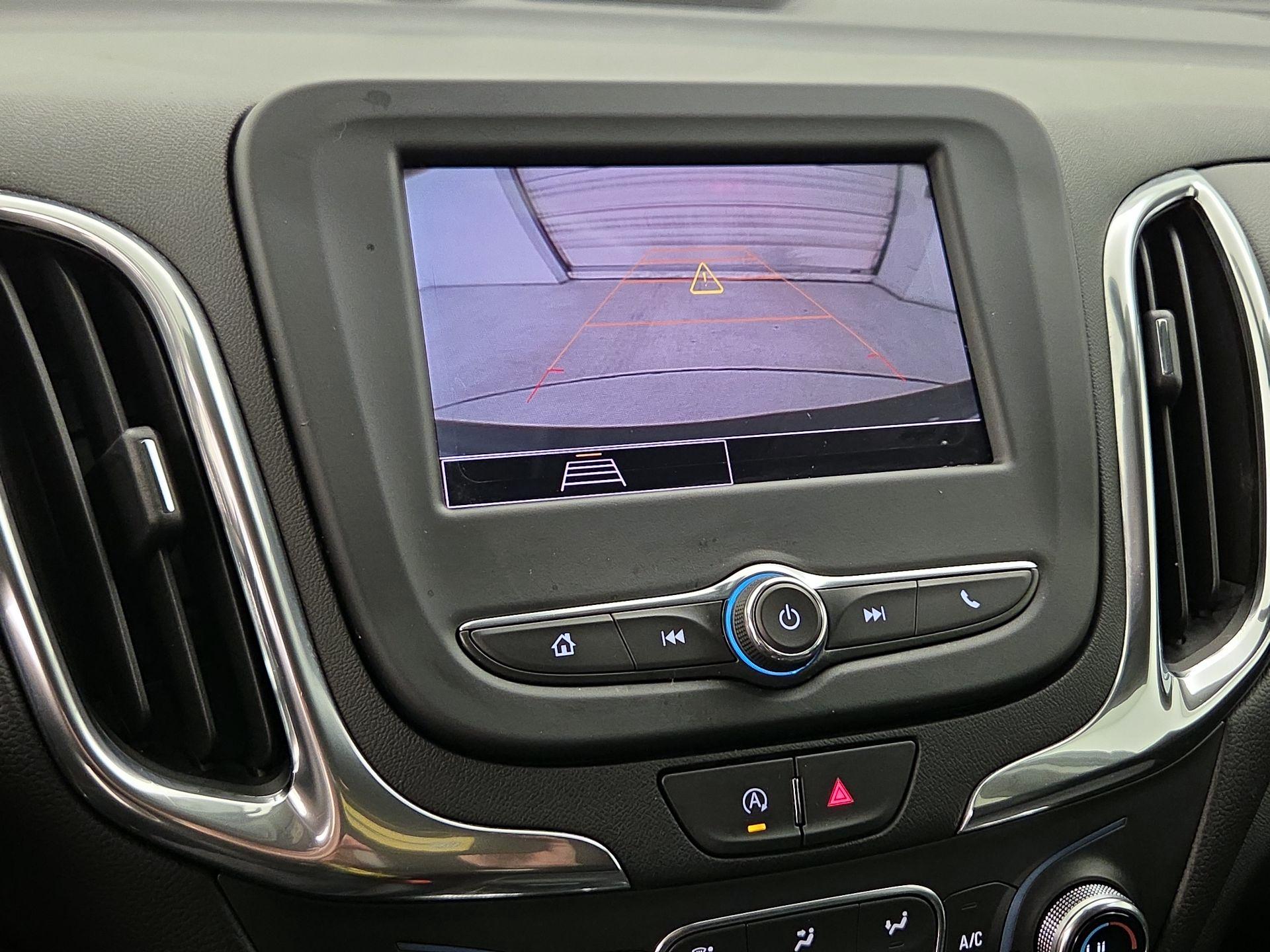 Thumbnail: 2022 Chevrolet Equinox - 14