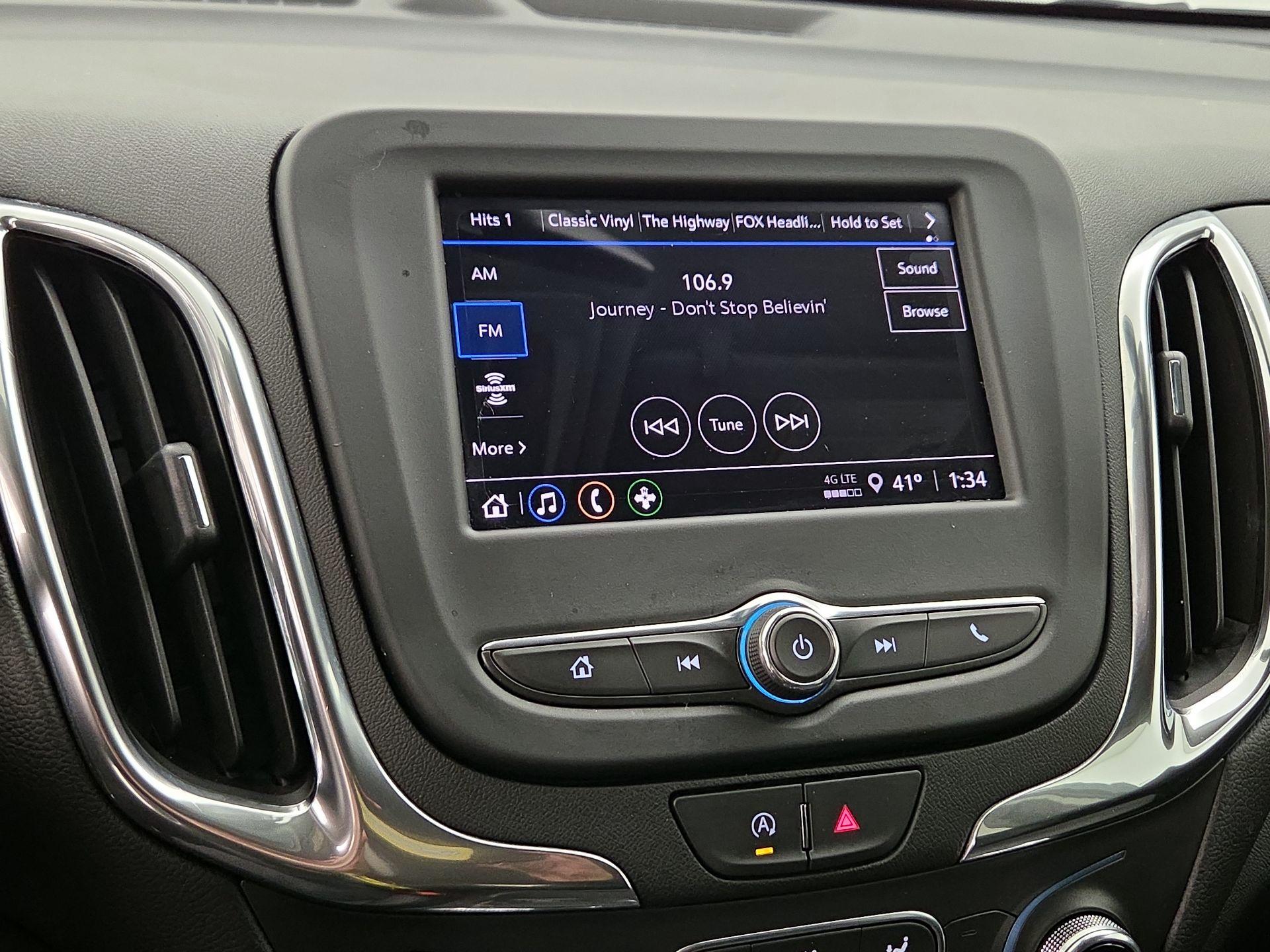 Thumbnail: 2022 Chevrolet Equinox - 15