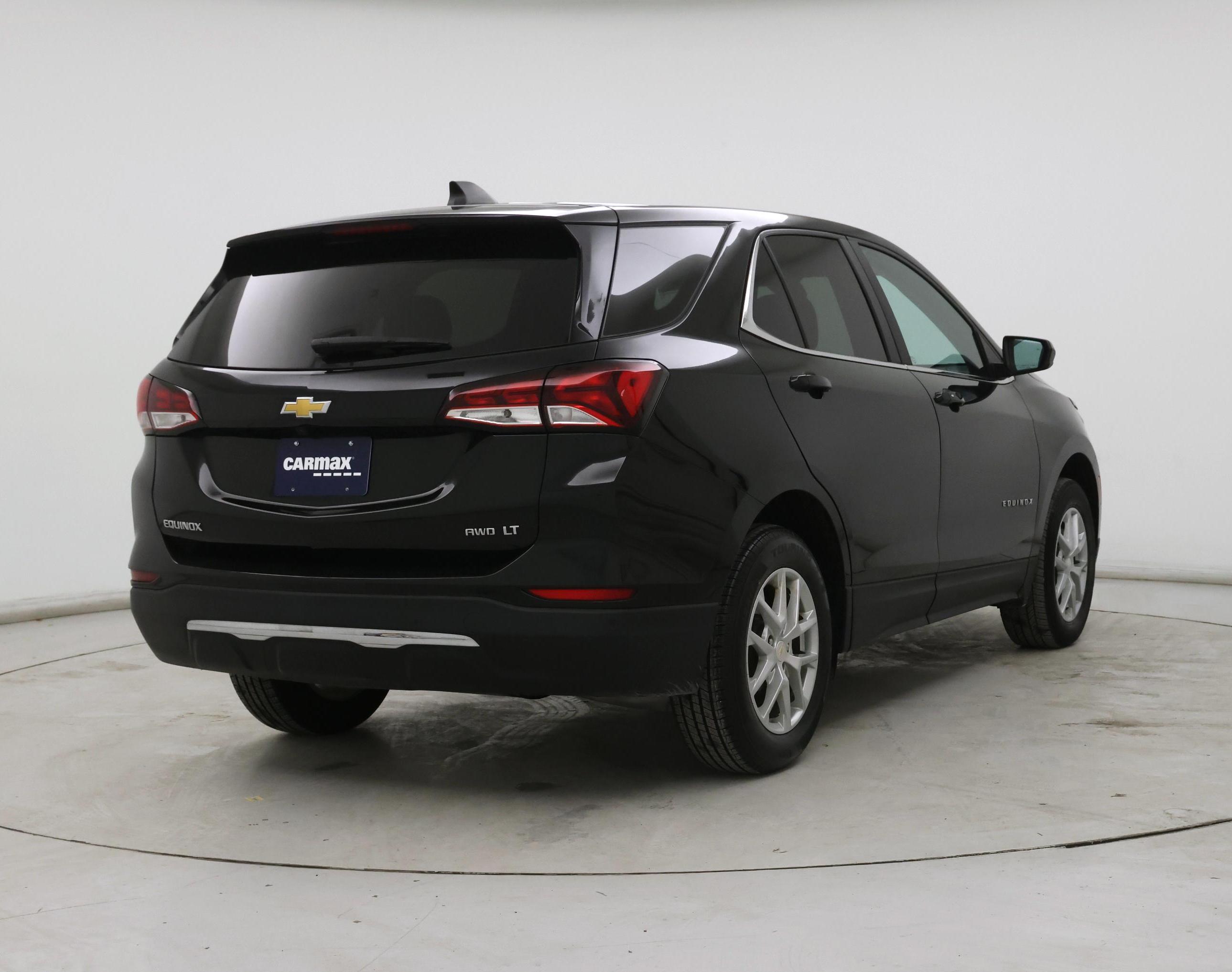 Thumbnail: 2022 Chevrolet Equinox - 8