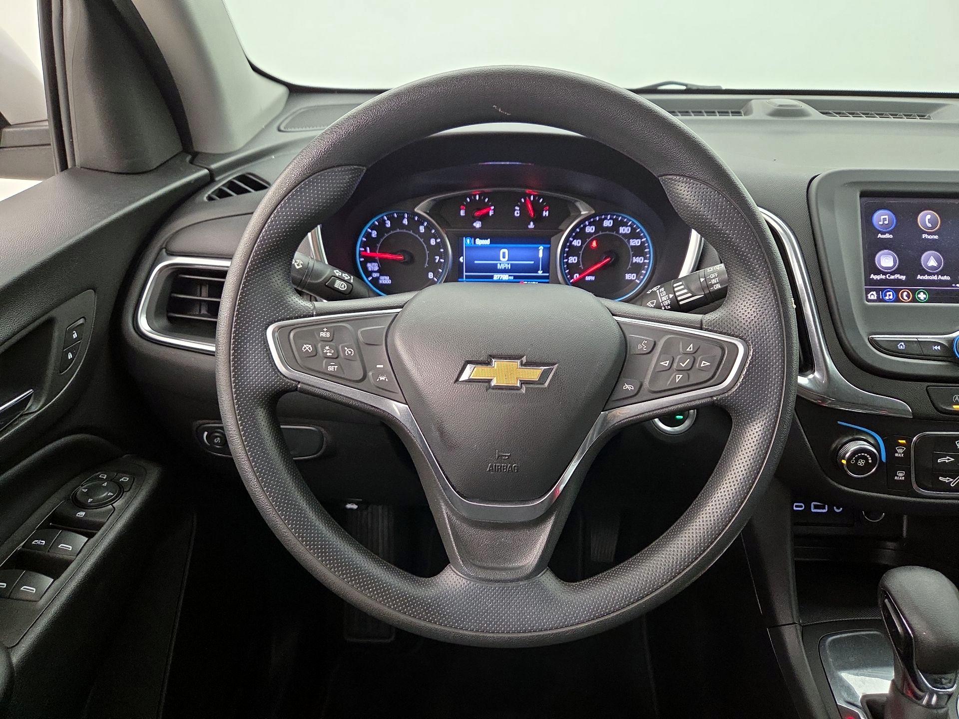 Thumbnail: 2022 Chevrolet Equinox - 10