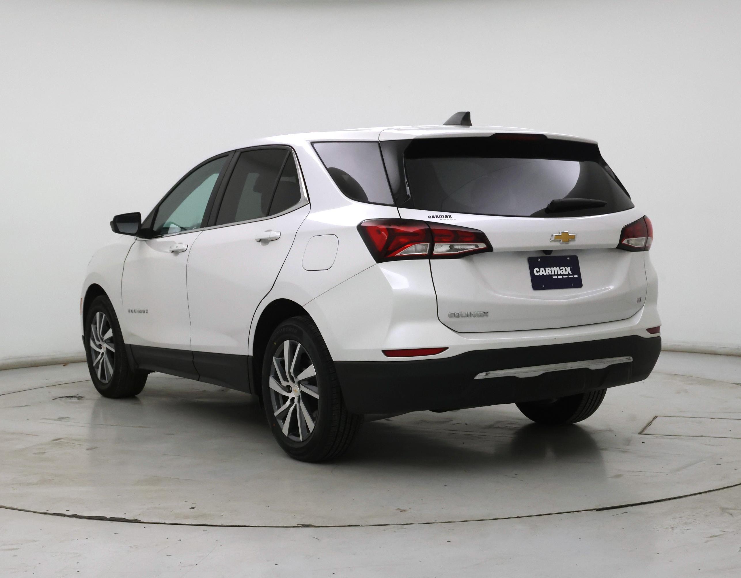 Thumbnail: 2022 Chevrolet Equinox - 2