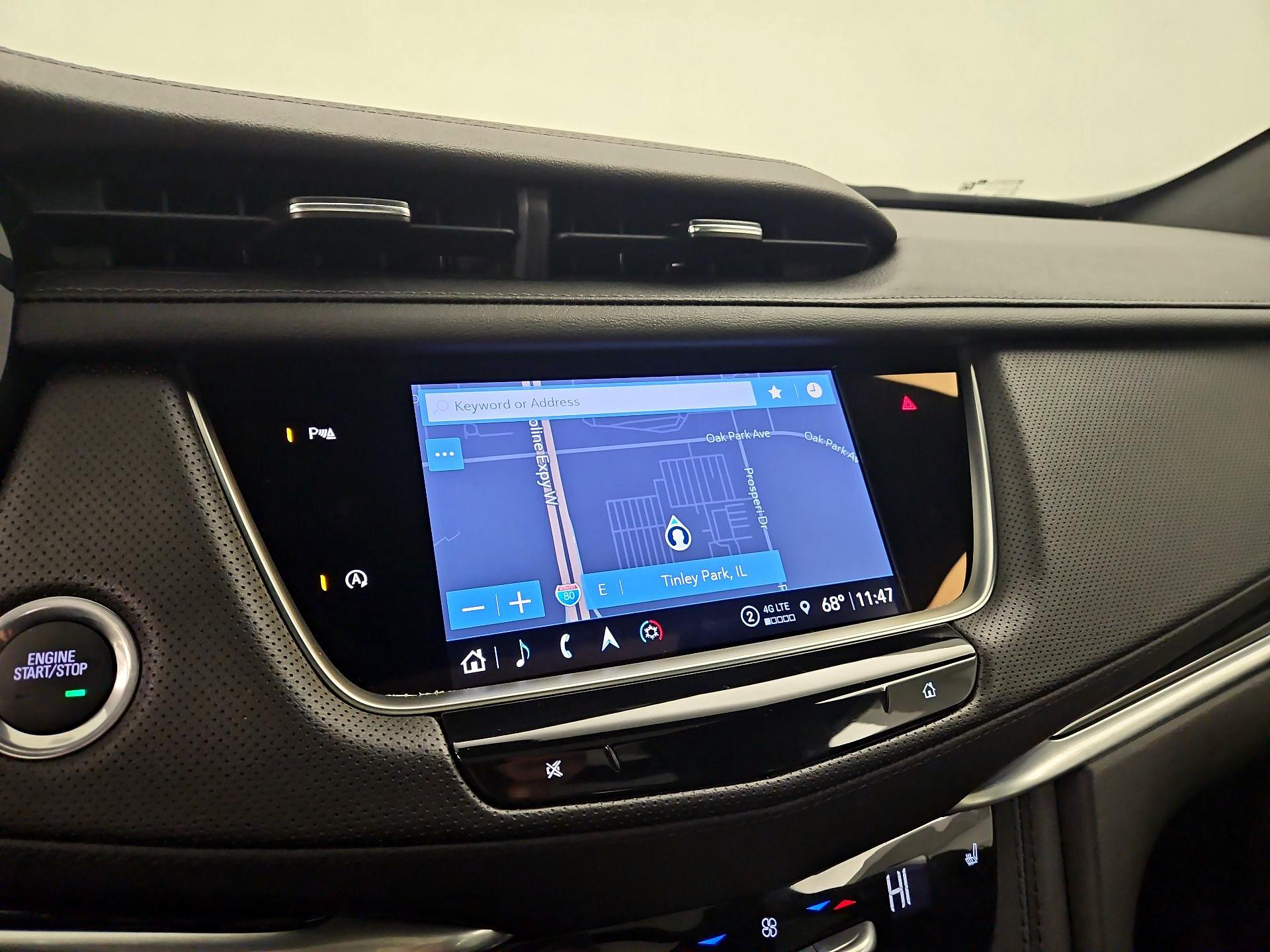 Thumbnail: 2025 Cadillac XT5 - 14