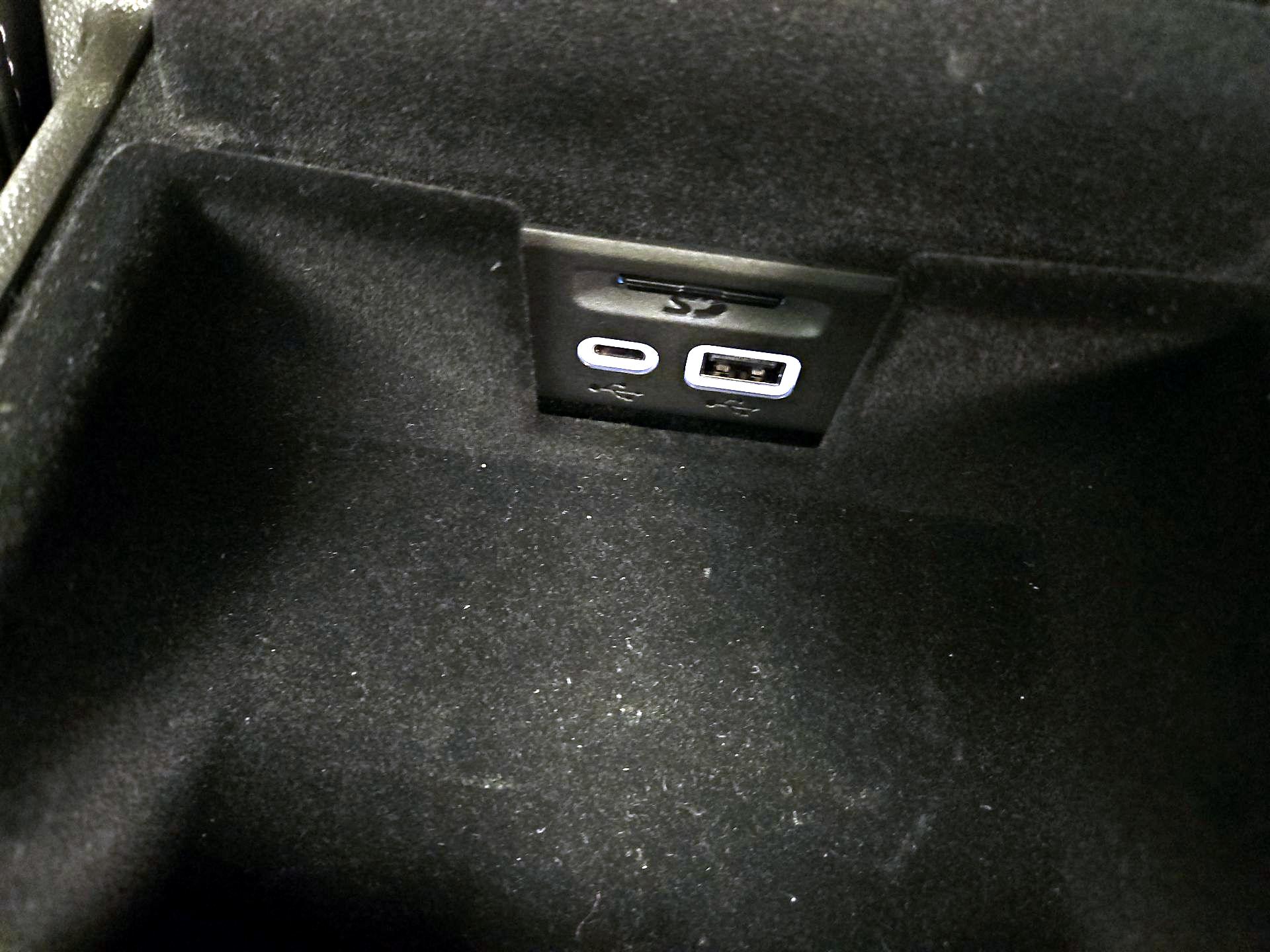 Thumbnail: 2025 Cadillac XT5 - 19