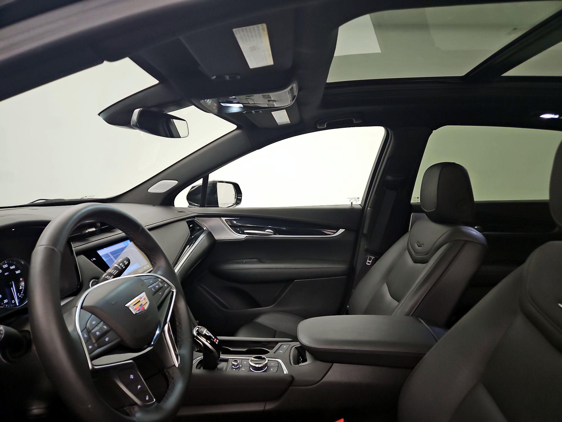 Thumbnail: 2025 Cadillac XT5 - 20