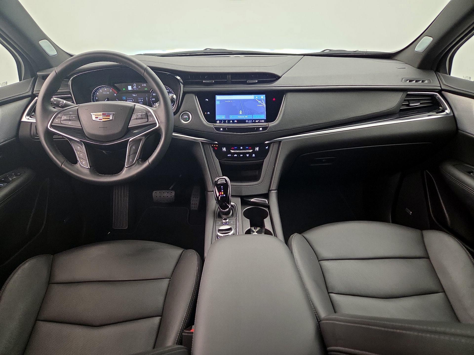 Thumbnail: 2025 Cadillac XT5 - 9