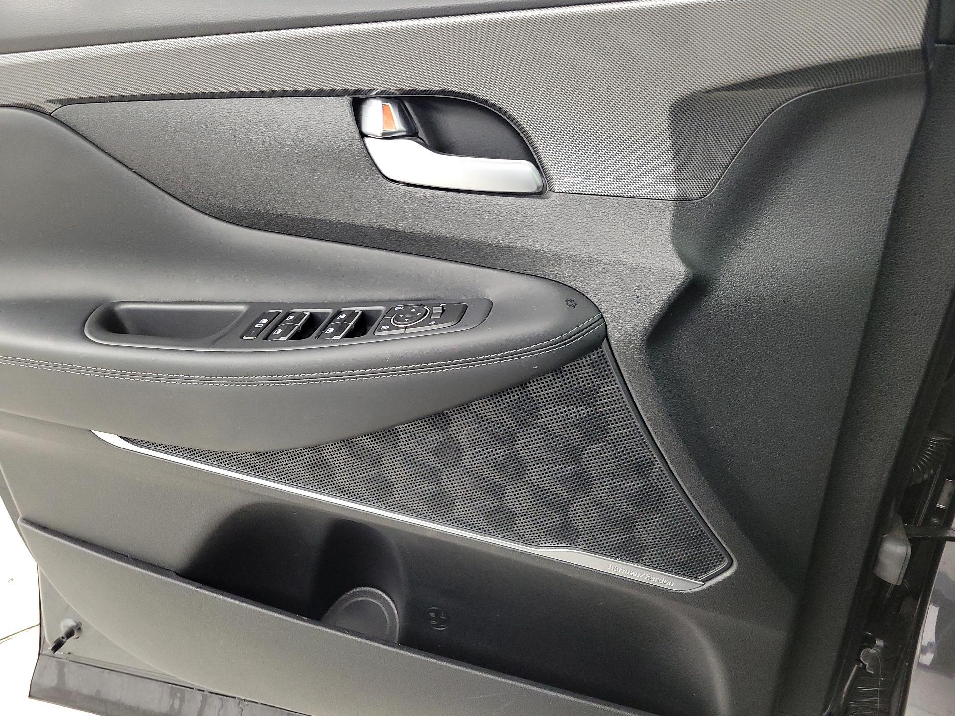 Thumbnail: 2023 Hyundai Santa Fe - 12