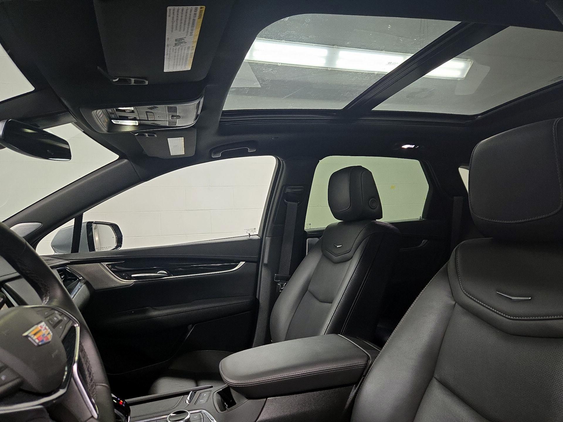 Thumbnail: 2025 Cadillac XT5 - 20