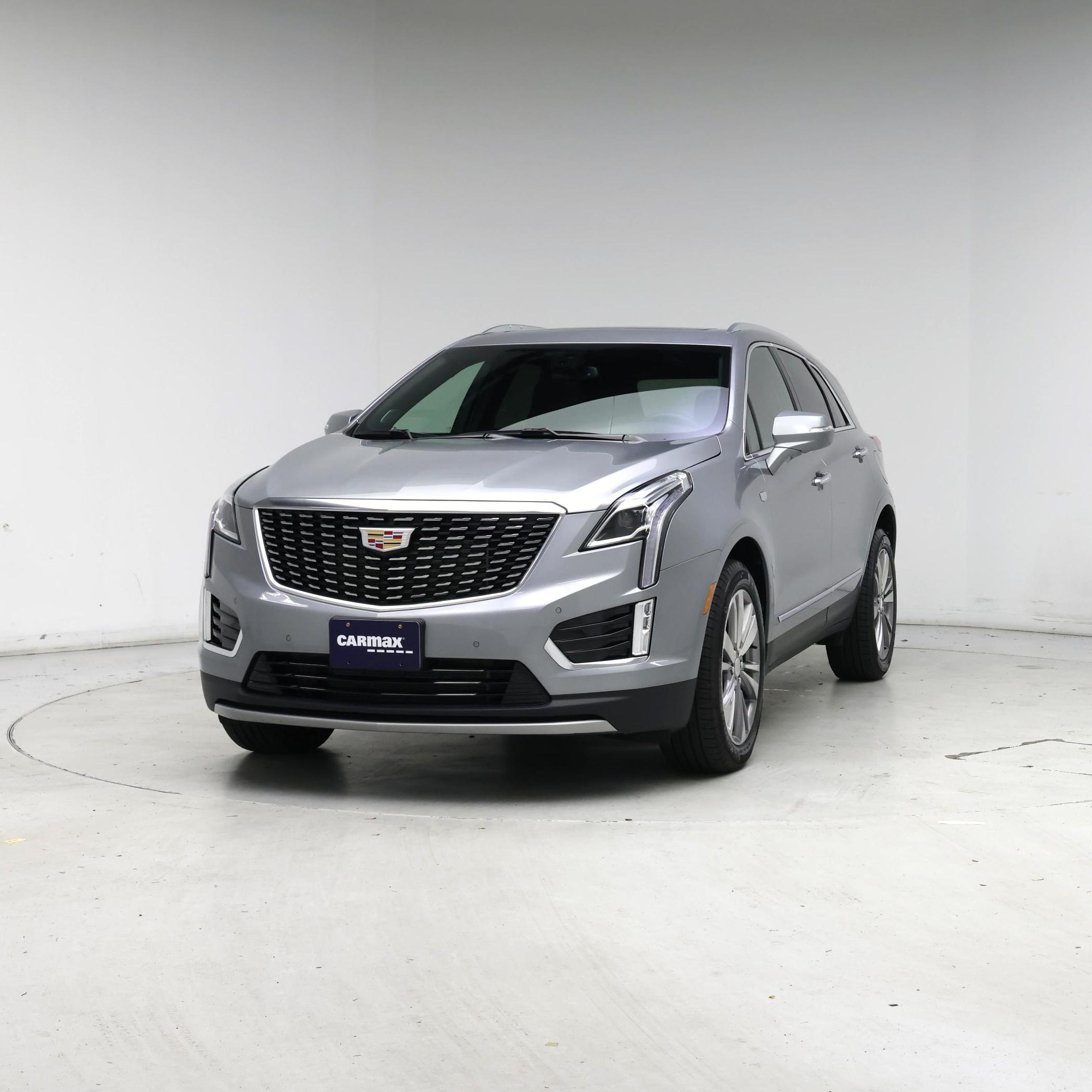Thumbnail: 2025 Cadillac XT5 - 4