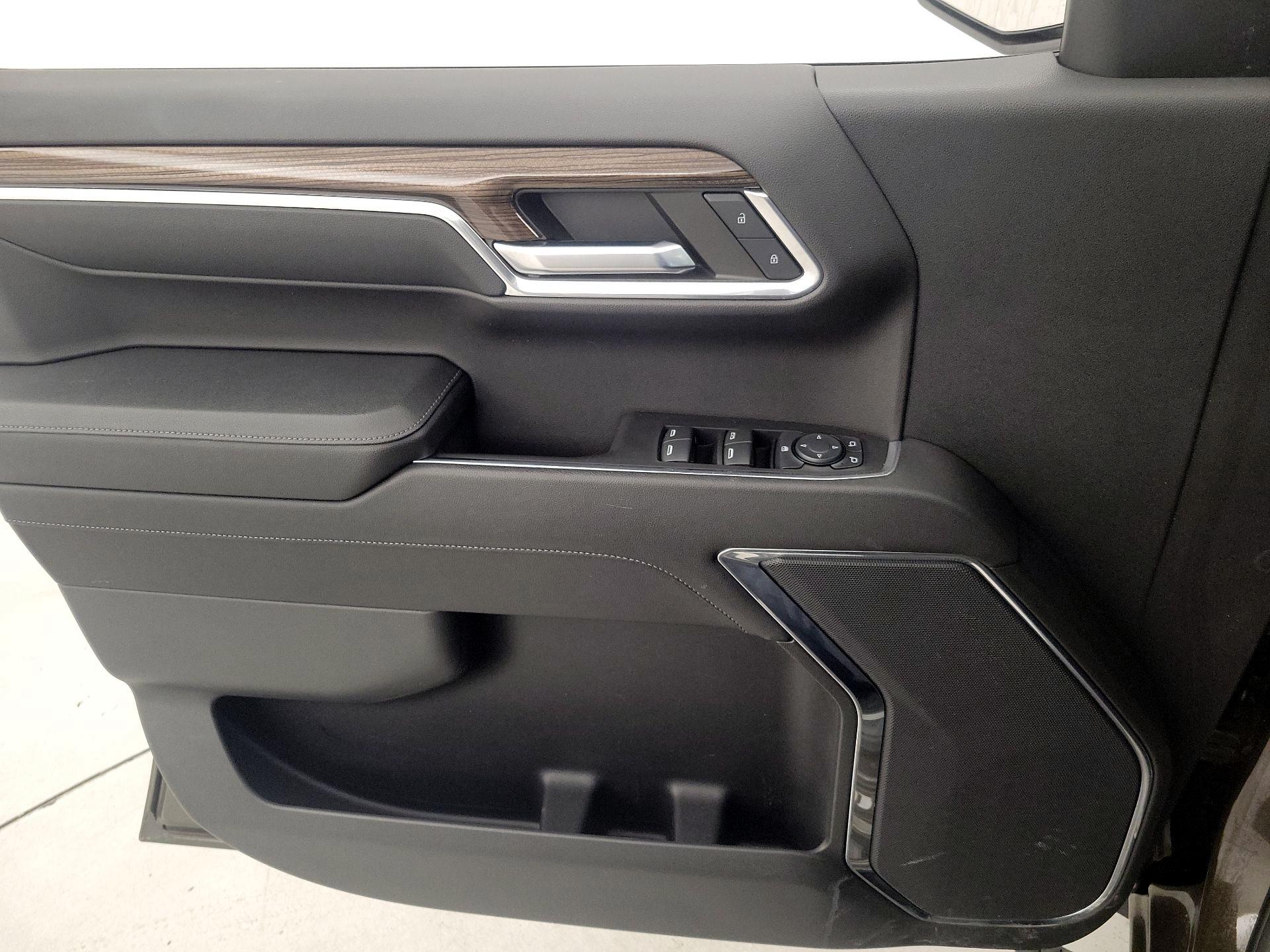 Thumbnail: 2023 Chevrolet Silverado 1500 - 12